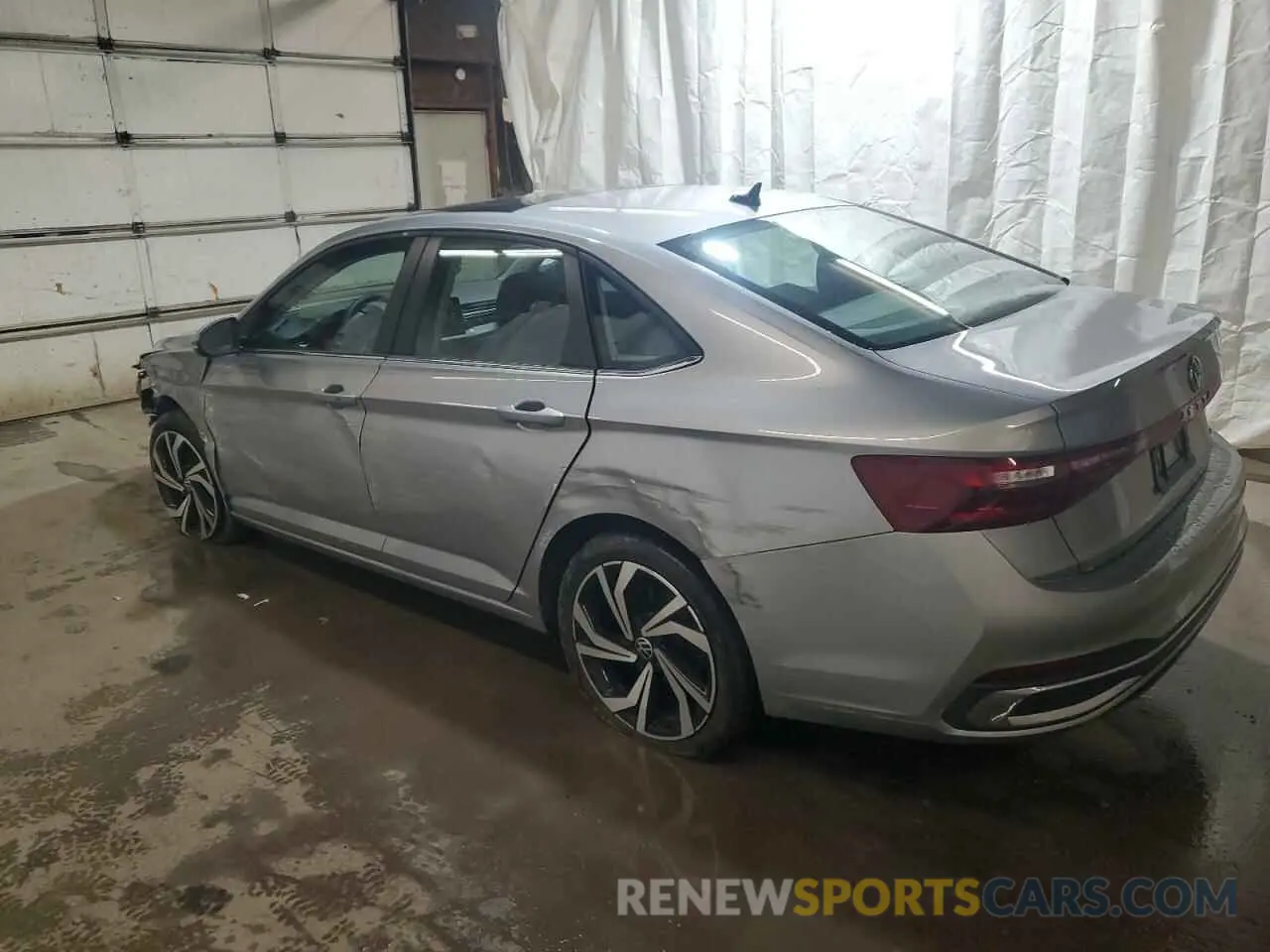 2 Photograph of a damaged car 3VWGX7BU1SM030821 VOLKSWAGEN JETTA 2025