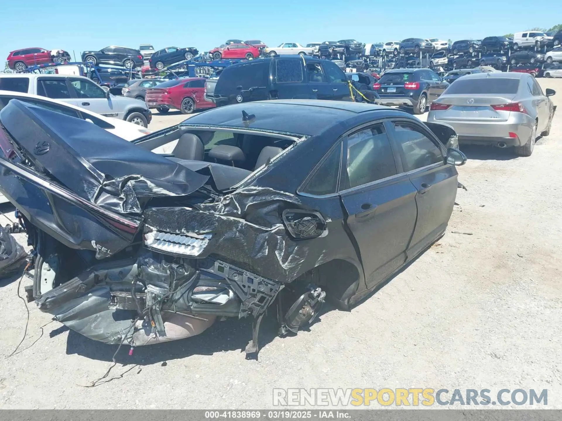 4 Photograph of a damaged car 3VWGX7BU2SM051774 VOLKSWAGEN JETTA 2025