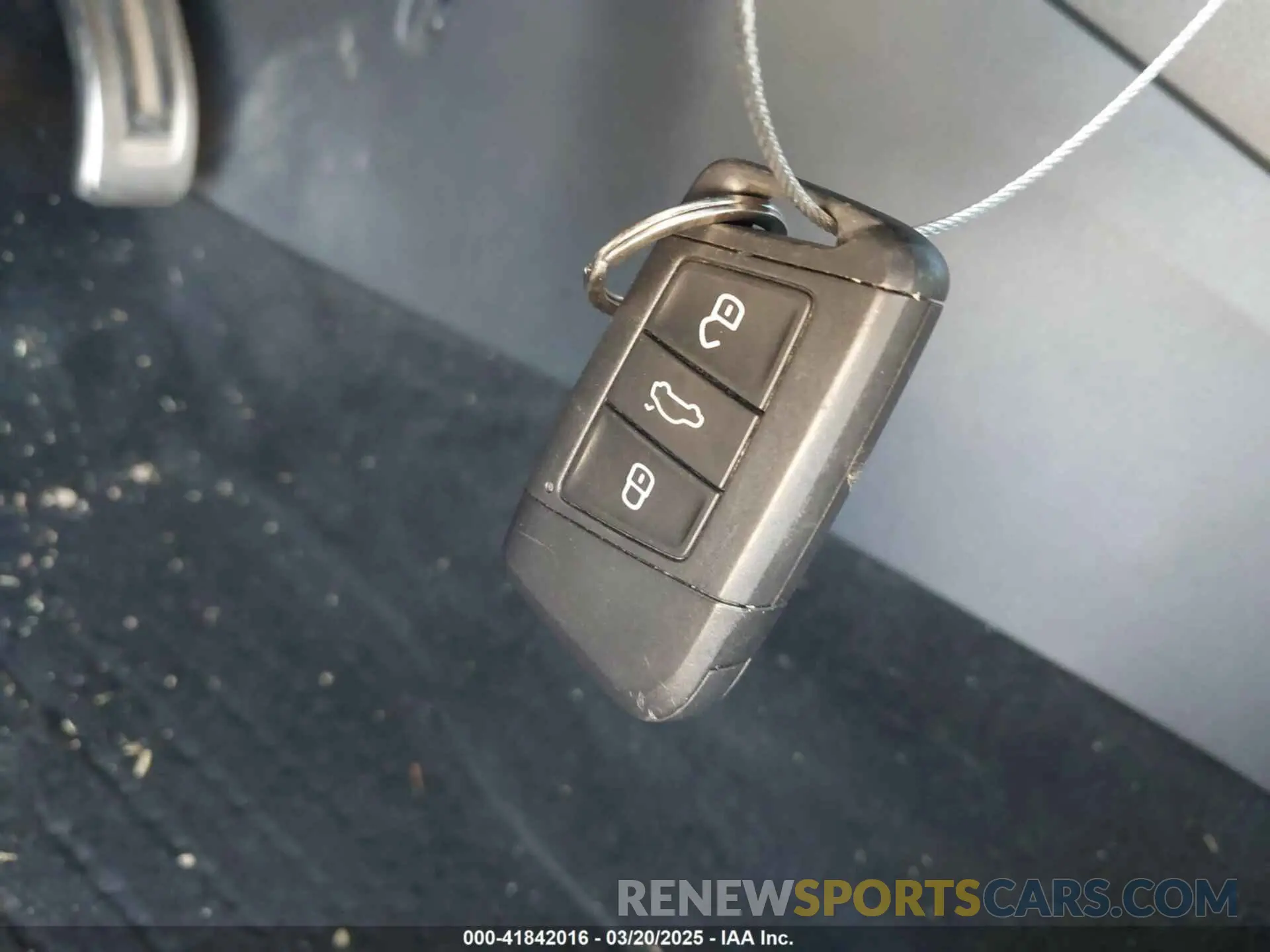 11 Photograph of a damaged car 3VW5T7BU3KM179489 VOLKSWAGEN JETTA GLI 2019