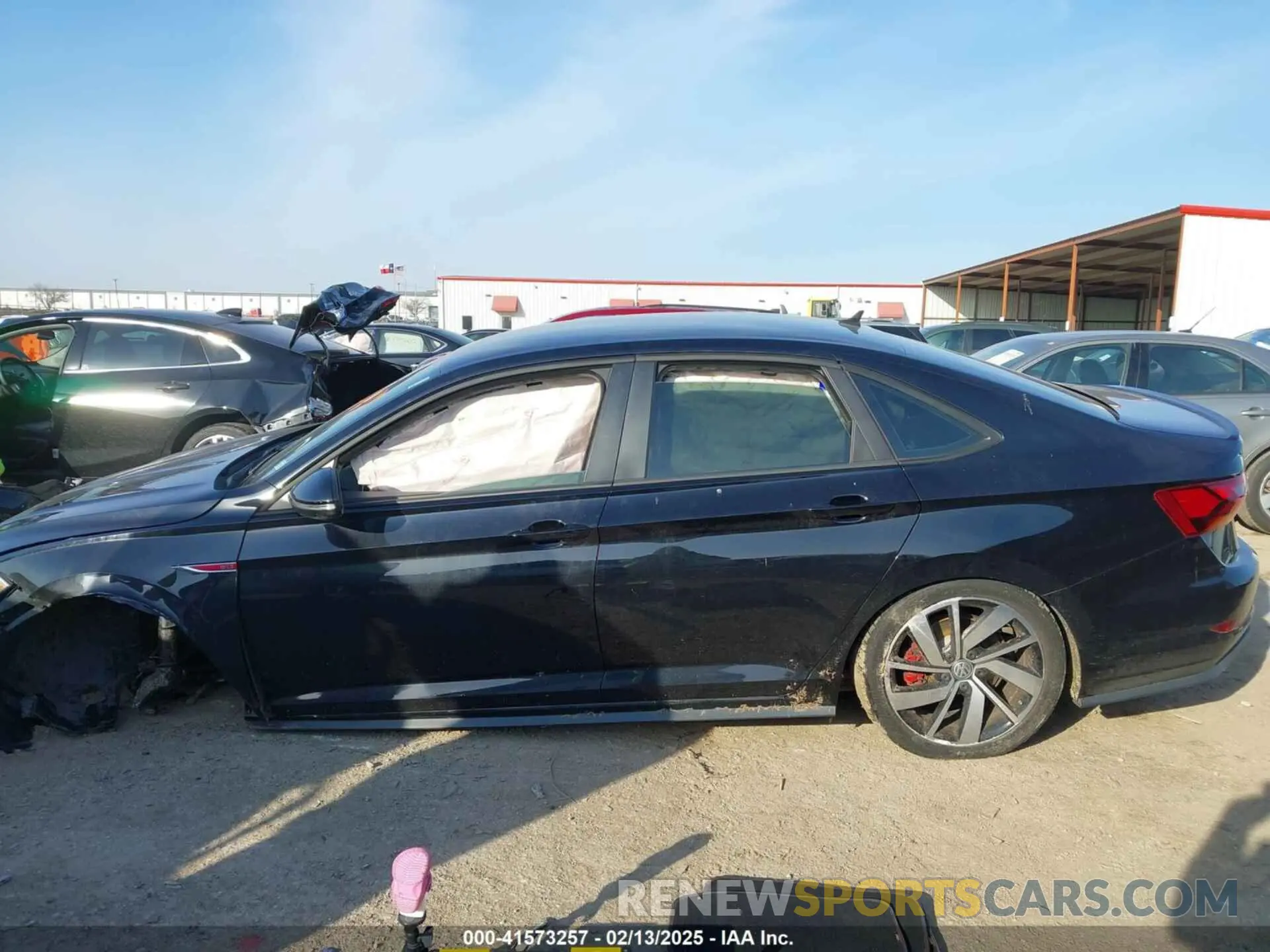 15 Photograph of a damaged car 3VW5T7BU3KM245927 VOLKSWAGEN JETTA GLI 2019