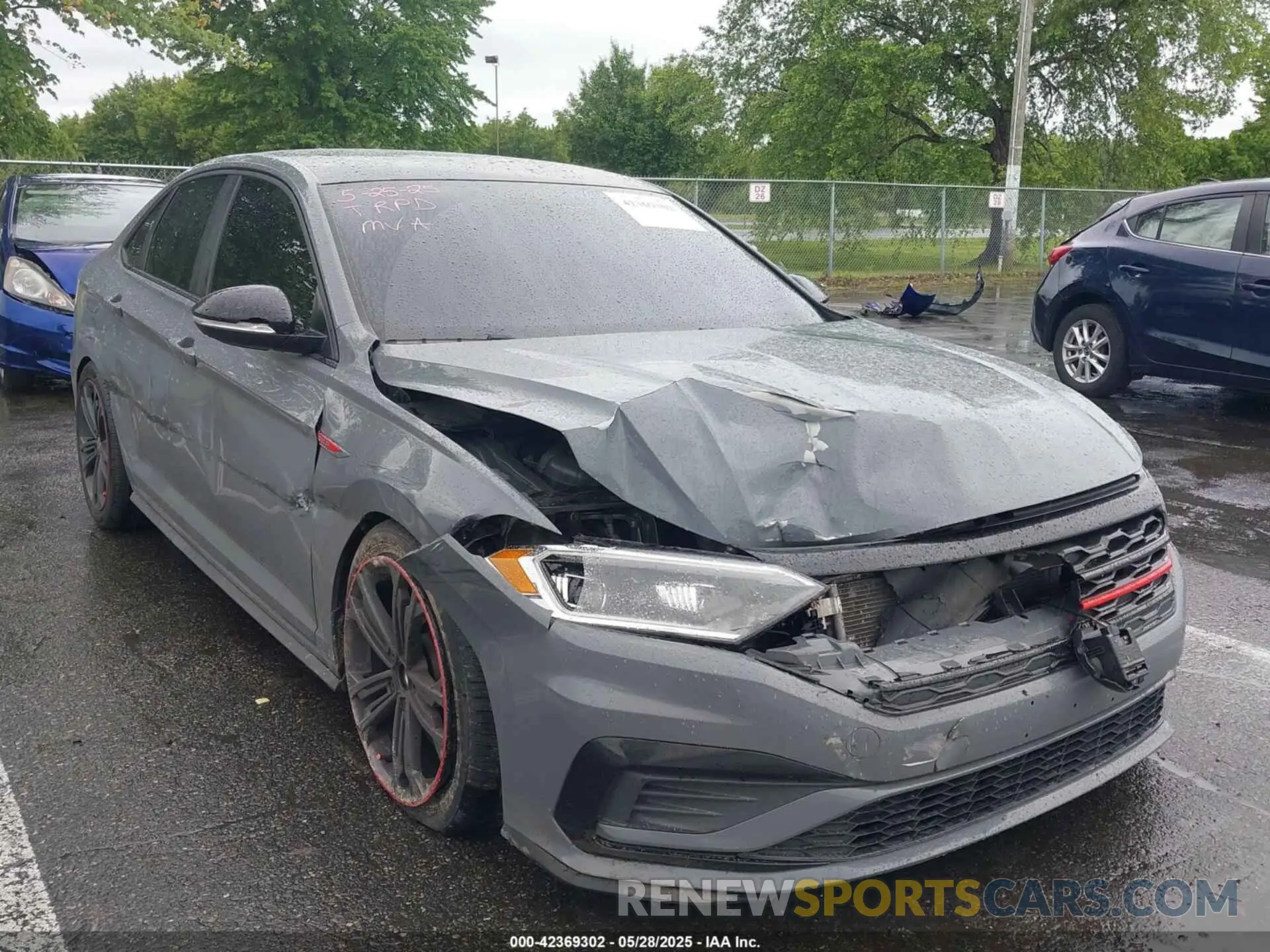 6 Photograph of a damaged car 3VW5T7BU6KM147829 VOLKSWAGEN JETTA GLI 2019