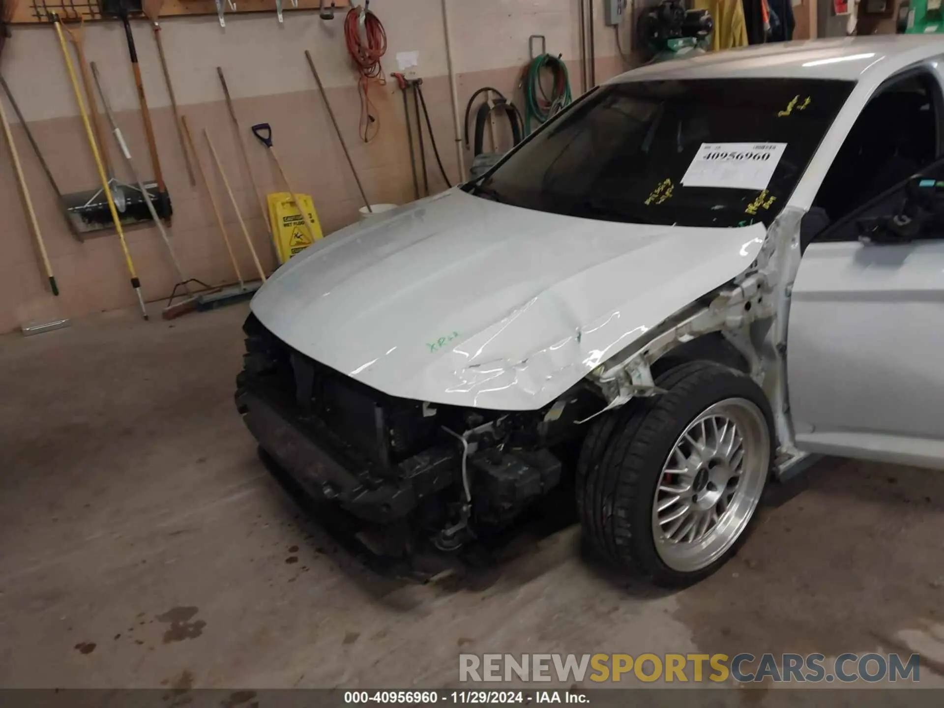 6 Photograph of a damaged car 3VW5T7BU6KM261054 VOLKSWAGEN JETTA GLI 2019