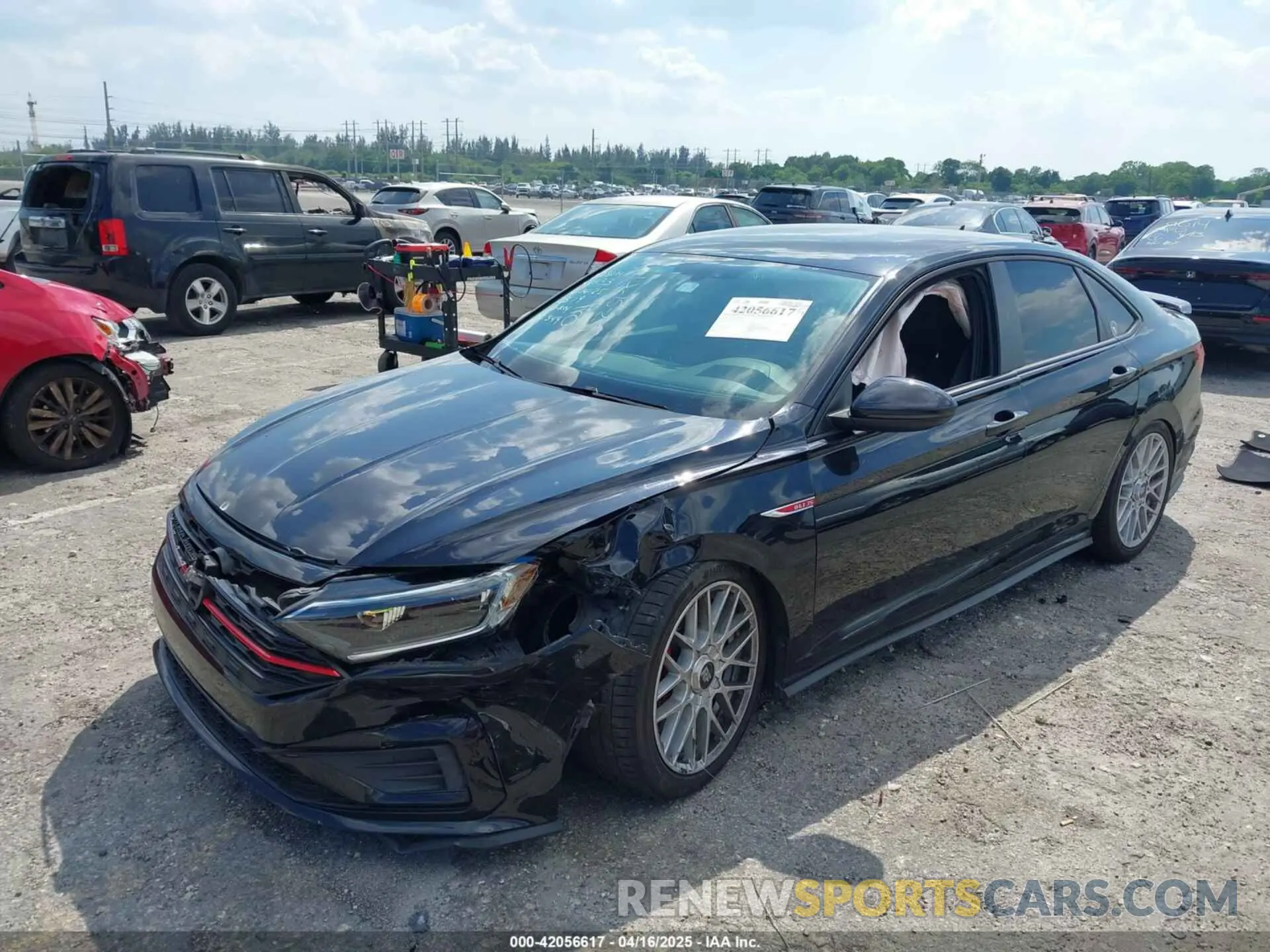 2 Photograph of a damaged car 3VW5T7BU9KM142379 VOLKSWAGEN JETTA GLI 2019