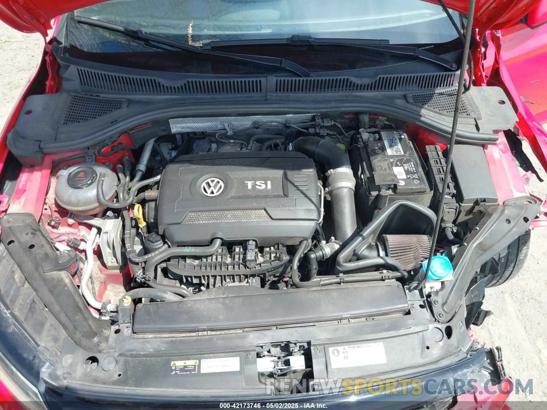 10 Photograph of a damaged car 3VW6T7BU3KM255295 VOLKSWAGEN JETTA GLI 2019