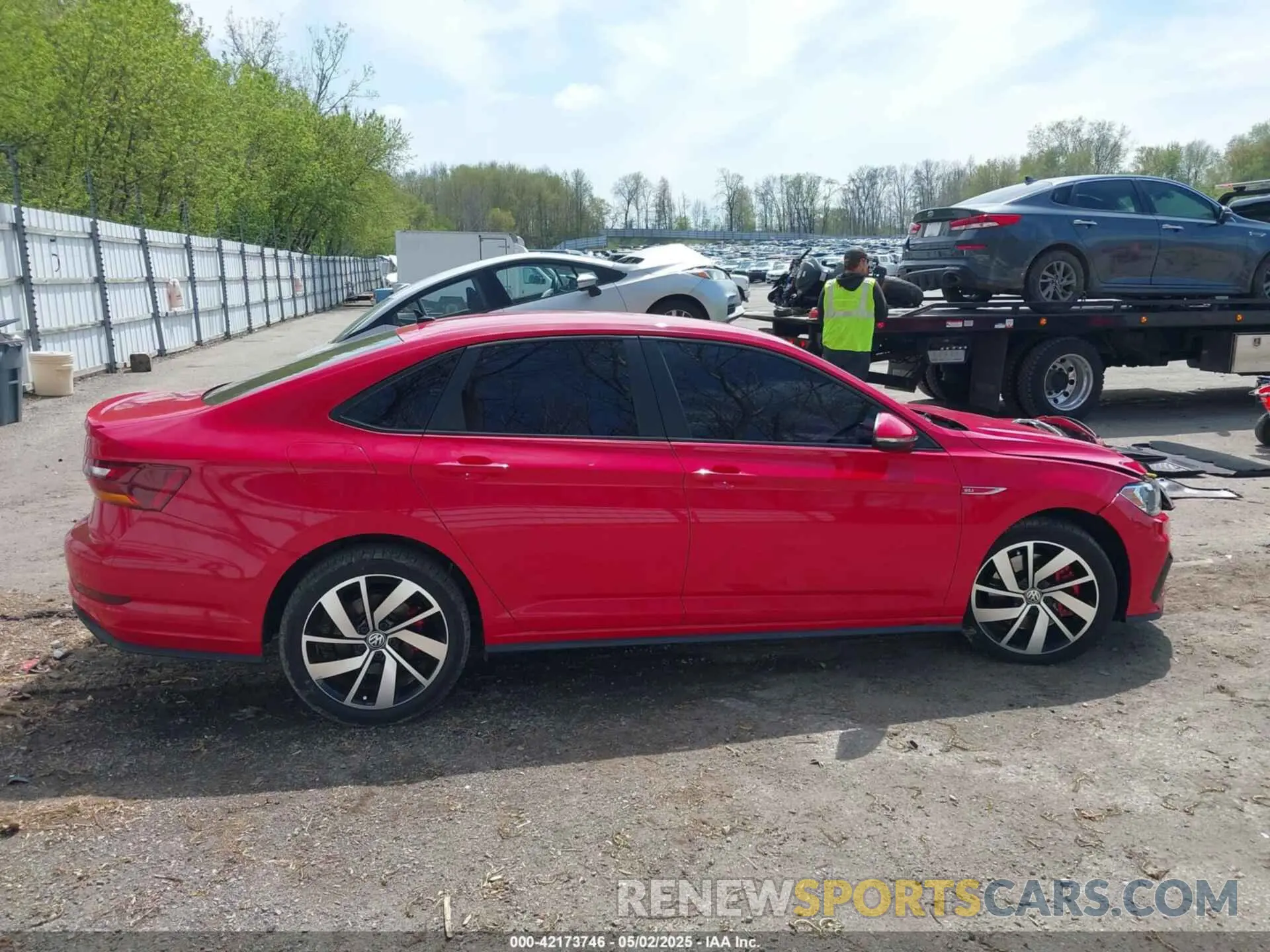 13 Photograph of a damaged car 3VW6T7BU3KM255295 VOLKSWAGEN JETTA GLI 2019