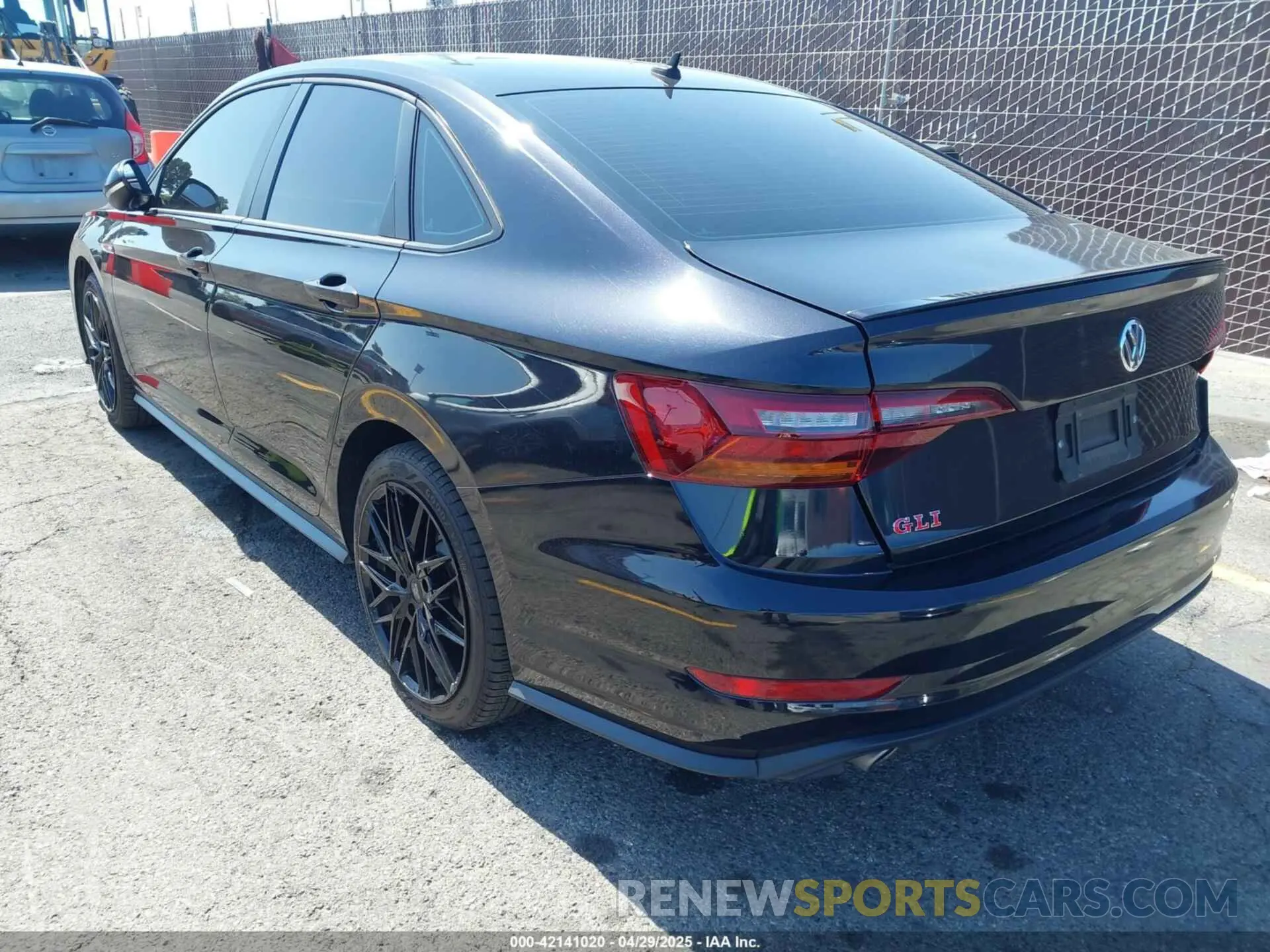 3 Photograph of a damaged car 3VW6T7BU4KM255418 VOLKSWAGEN JETTA GLI 2019