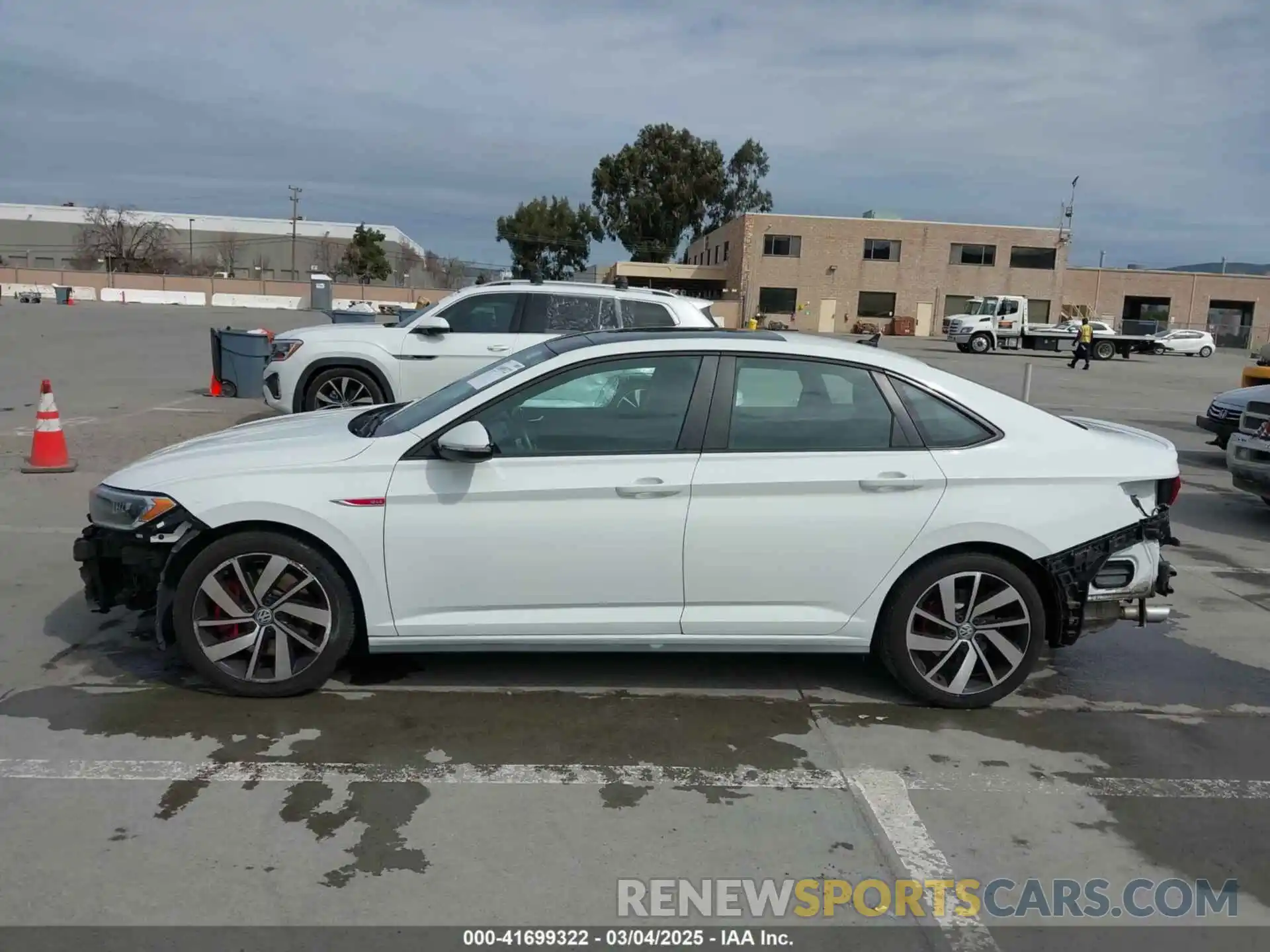 15 Photograph of a damaged car 3VW6T7BU5KM153254 VOLKSWAGEN JETTA GLI 2019