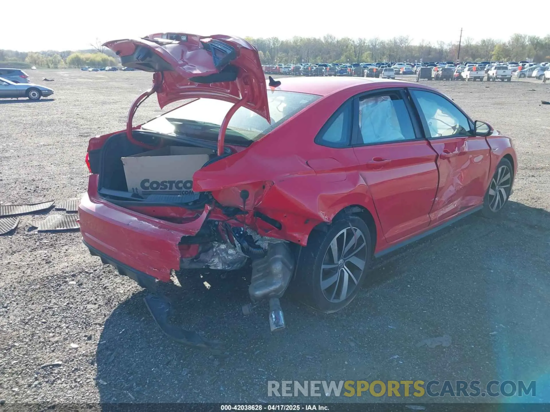 4 Photograph of a damaged car 3VW6T7BU7KM223479 VOLKSWAGEN JETTA GLI 2019