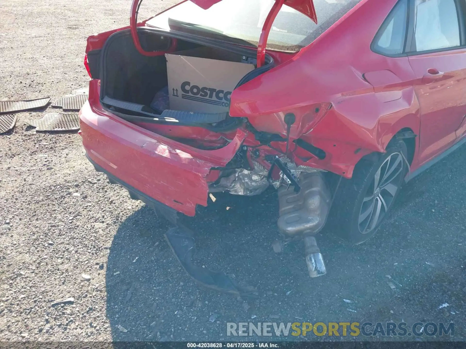 6 Photograph of a damaged car 3VW6T7BU7KM223479 VOLKSWAGEN JETTA GLI 2019