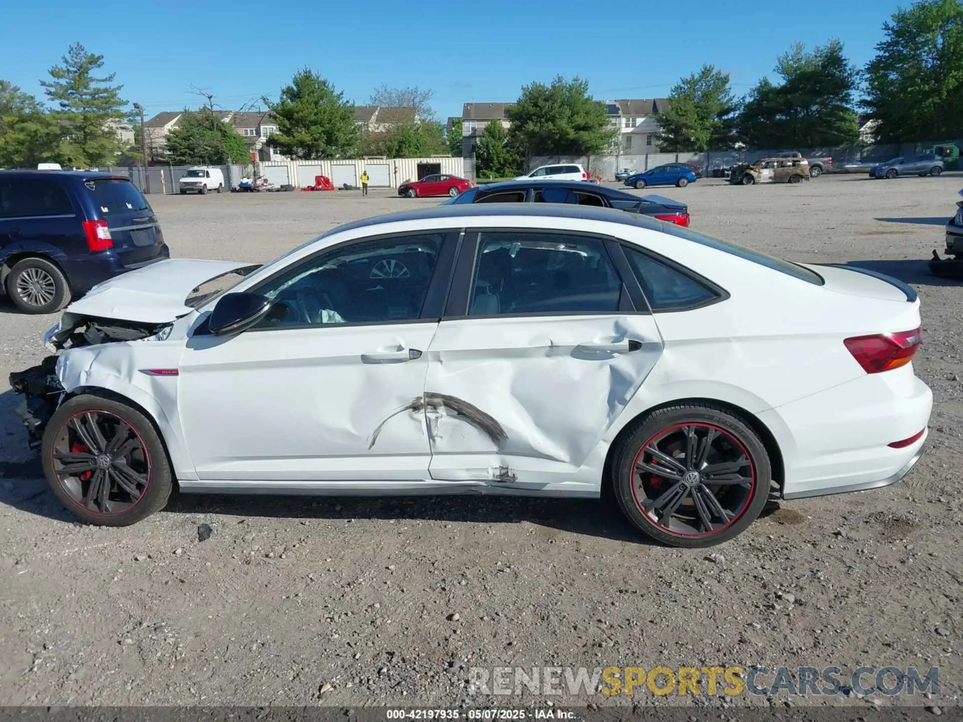 14 Photograph of a damaged car 3VW6T7BU9KM177332 VOLKSWAGEN JETTA GLI 2019
