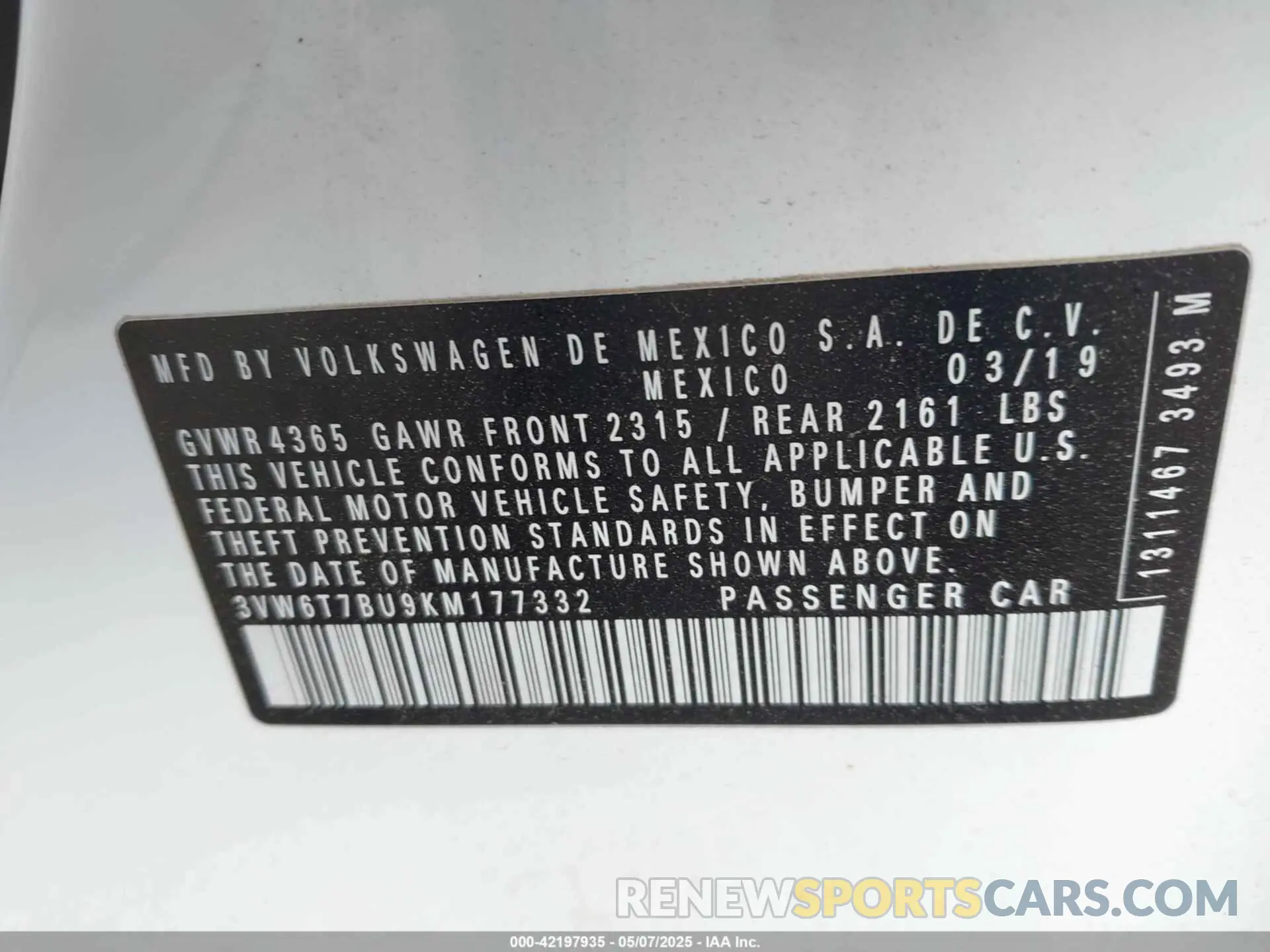 9 Photograph of a damaged car 3VW6T7BU9KM177332 VOLKSWAGEN JETTA GLI 2019