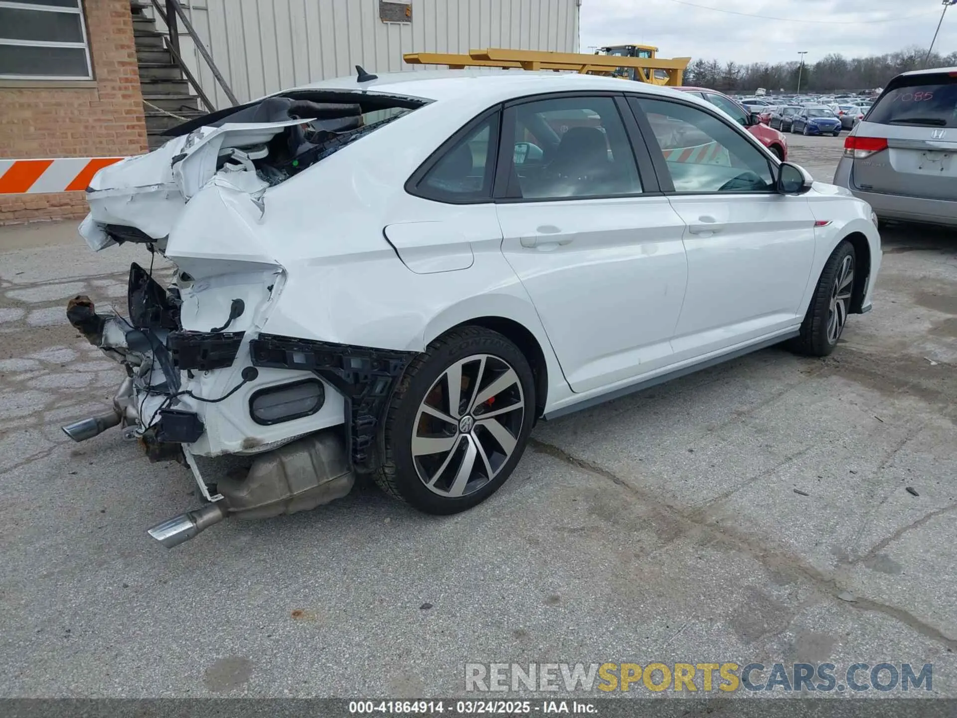 4 Photograph of a damaged car 3VW6T7BU9KM243846 VOLKSWAGEN JETTA GLI 2019