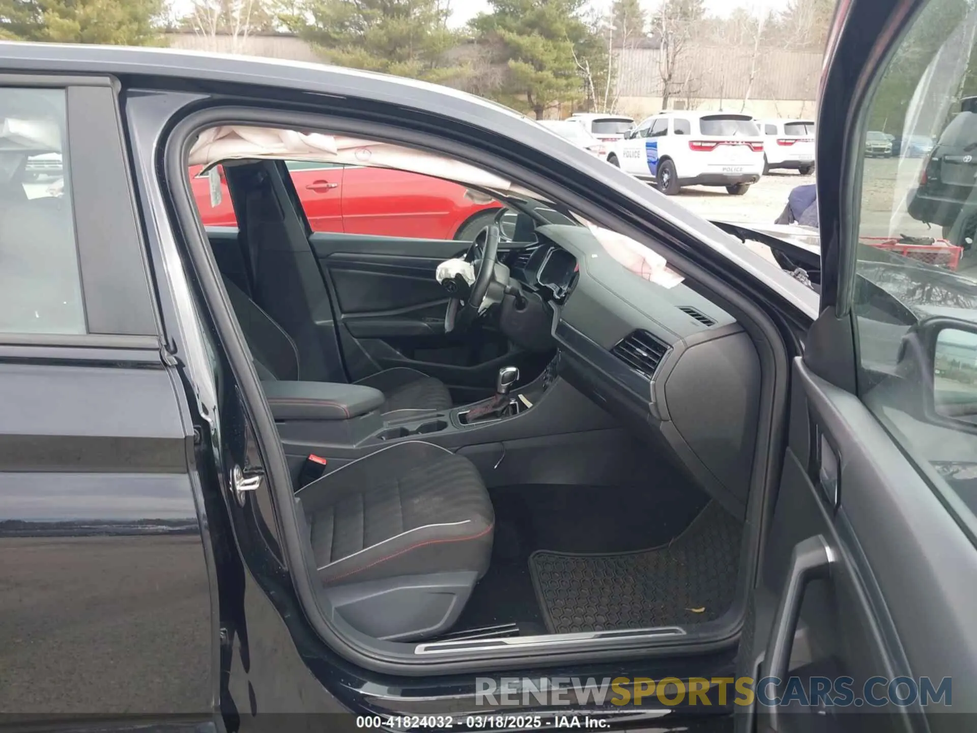 5 Photograph of a damaged car 3VW6T7BU1LM100245 VOLKSWAGEN JETTA GLI 2020