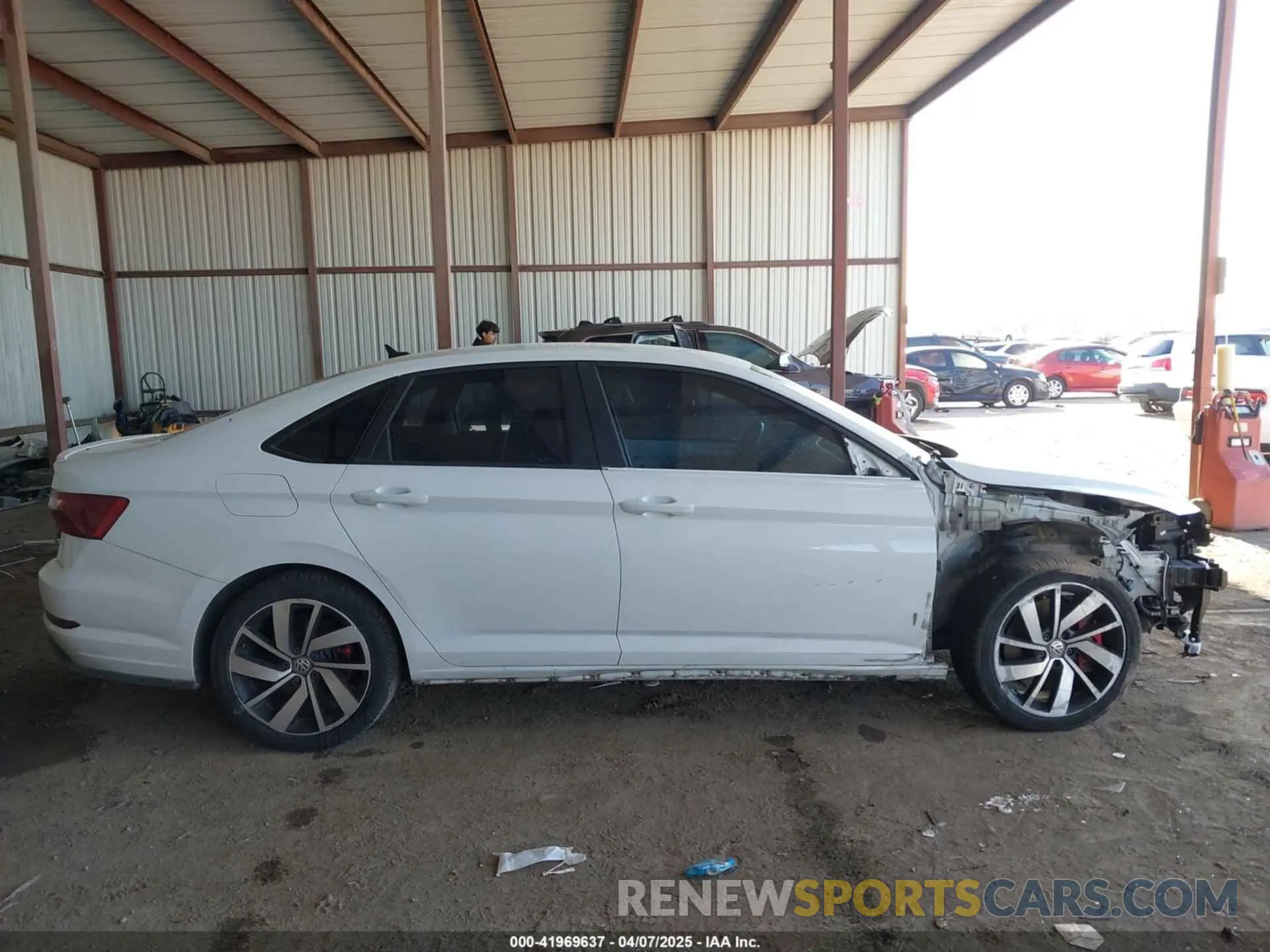 14 Photograph of a damaged car 3VW6T7BU2LM025250 VOLKSWAGEN JETTA GLI 2020