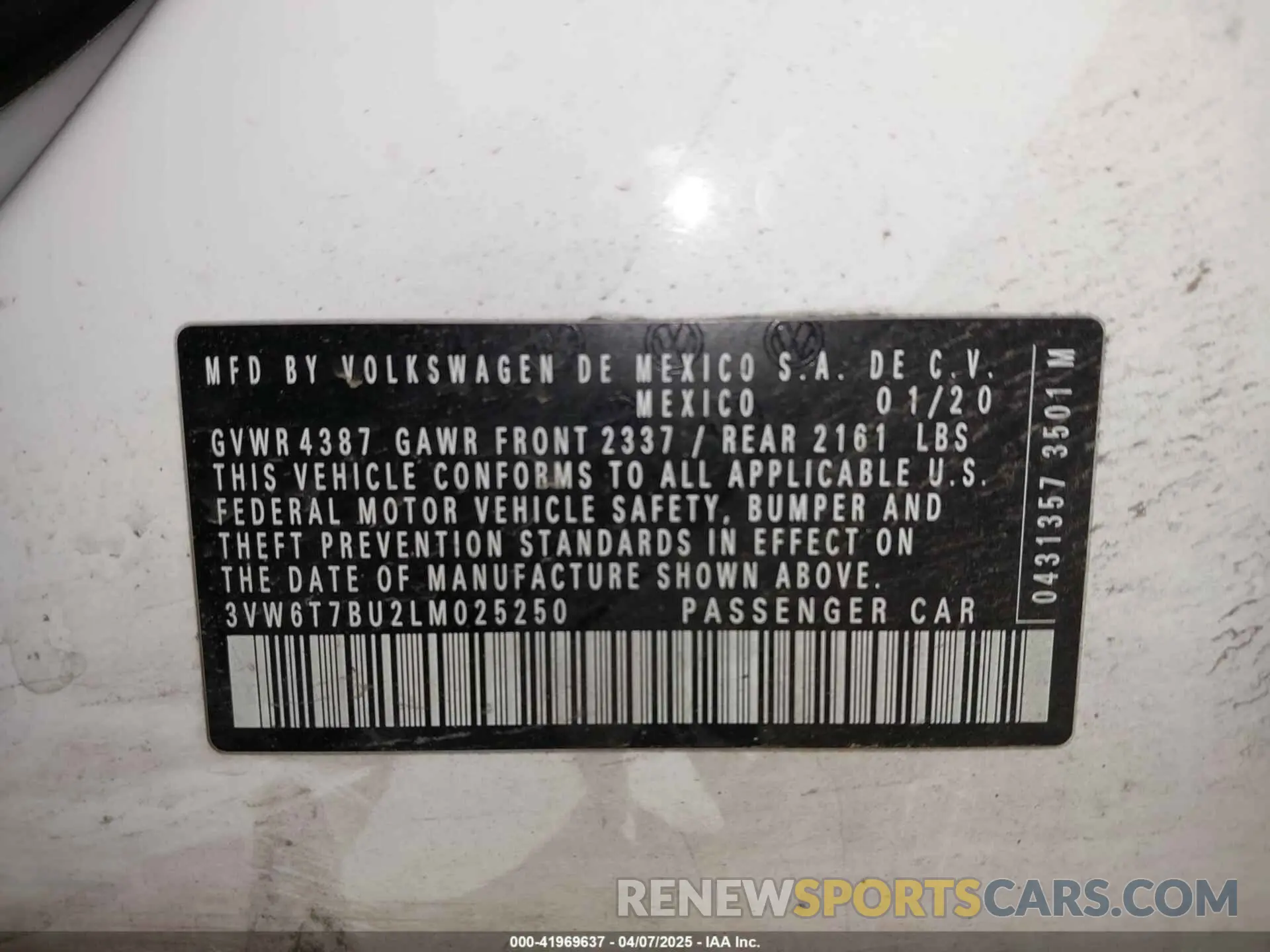 9 Photograph of a damaged car 3VW6T7BU2LM025250 VOLKSWAGEN JETTA GLI 2020