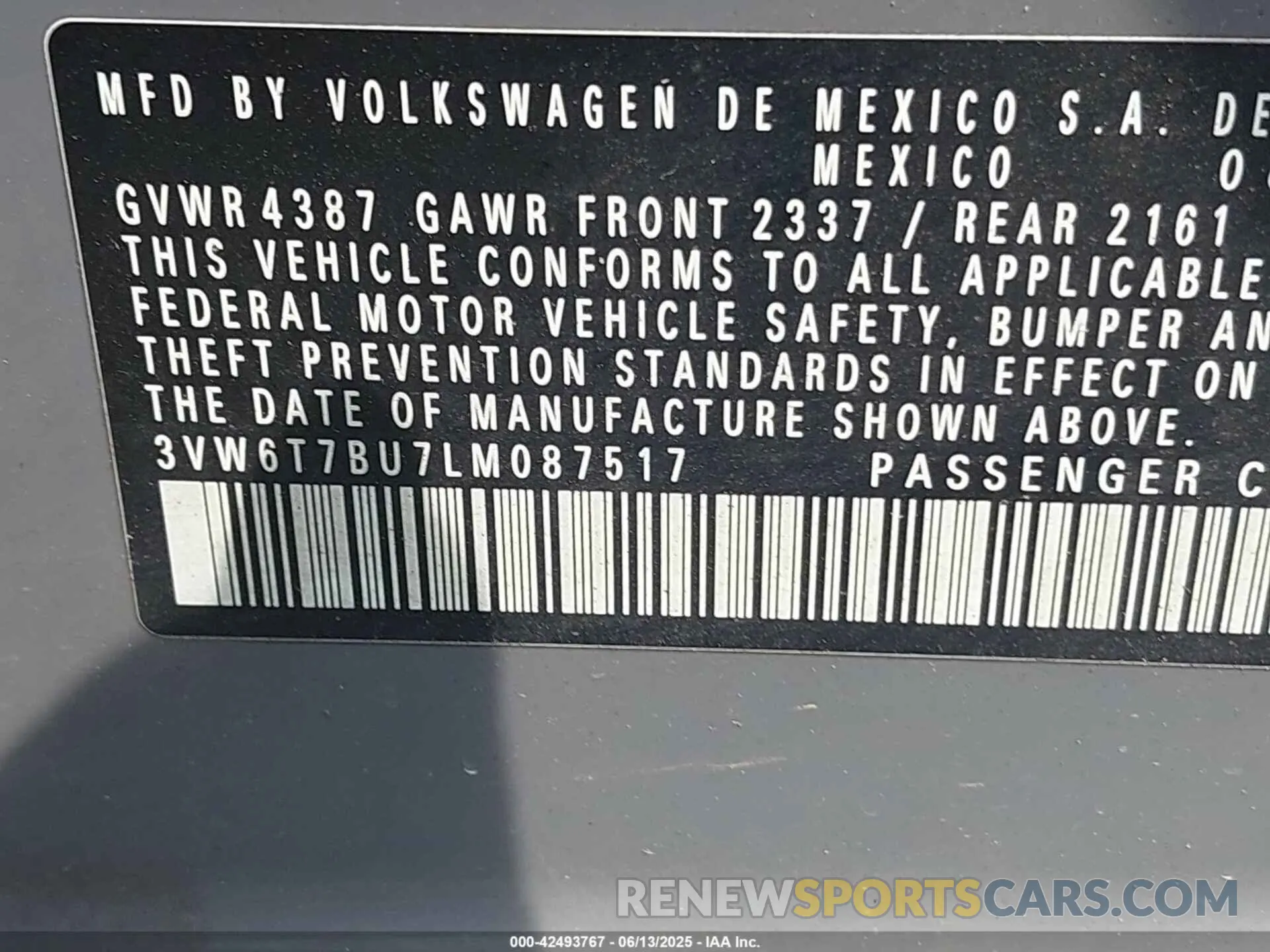 9 Photograph of a damaged car 3VW6T7BU7LM087517 VOLKSWAGEN JETTA GLI 2020