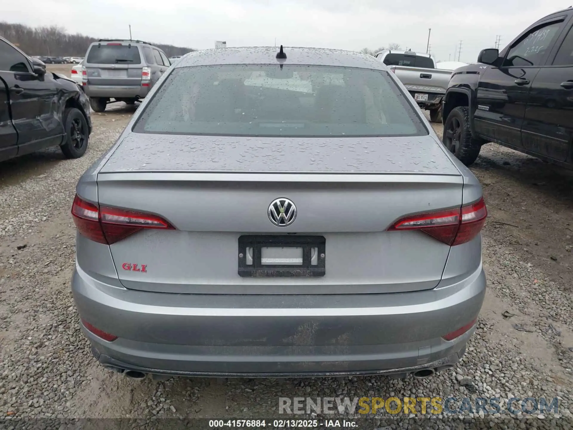 17 Photograph of a damaged car 3VW6T7BU9LM011281 VOLKSWAGEN JETTA GLI 2020