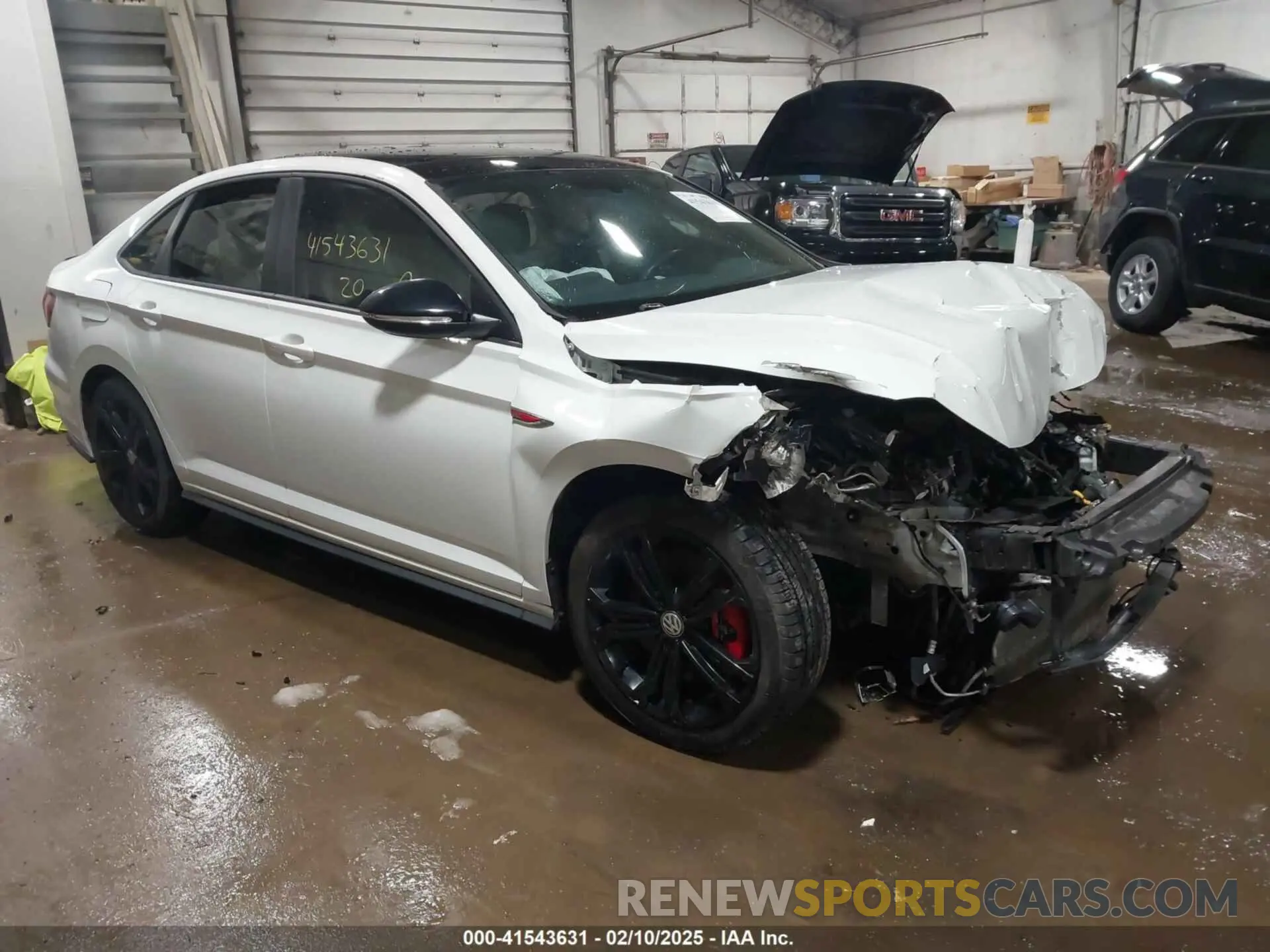 1 Photograph of a damaged car 3VW6T7BUXLM039056 VOLKSWAGEN JETTA GLI 2020