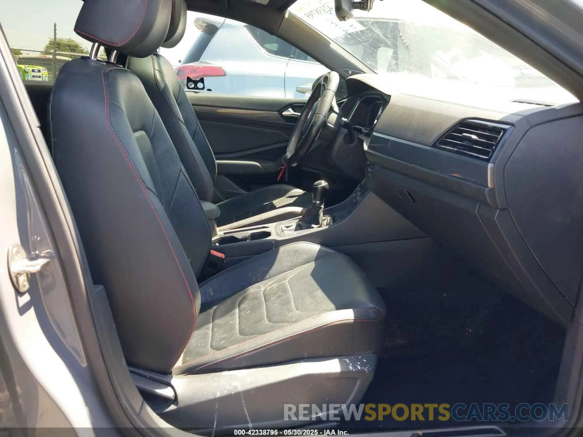 5 Photograph of a damaged car 3VW5T7BU8MM040459 VOLKSWAGEN JETTA GLI 2021