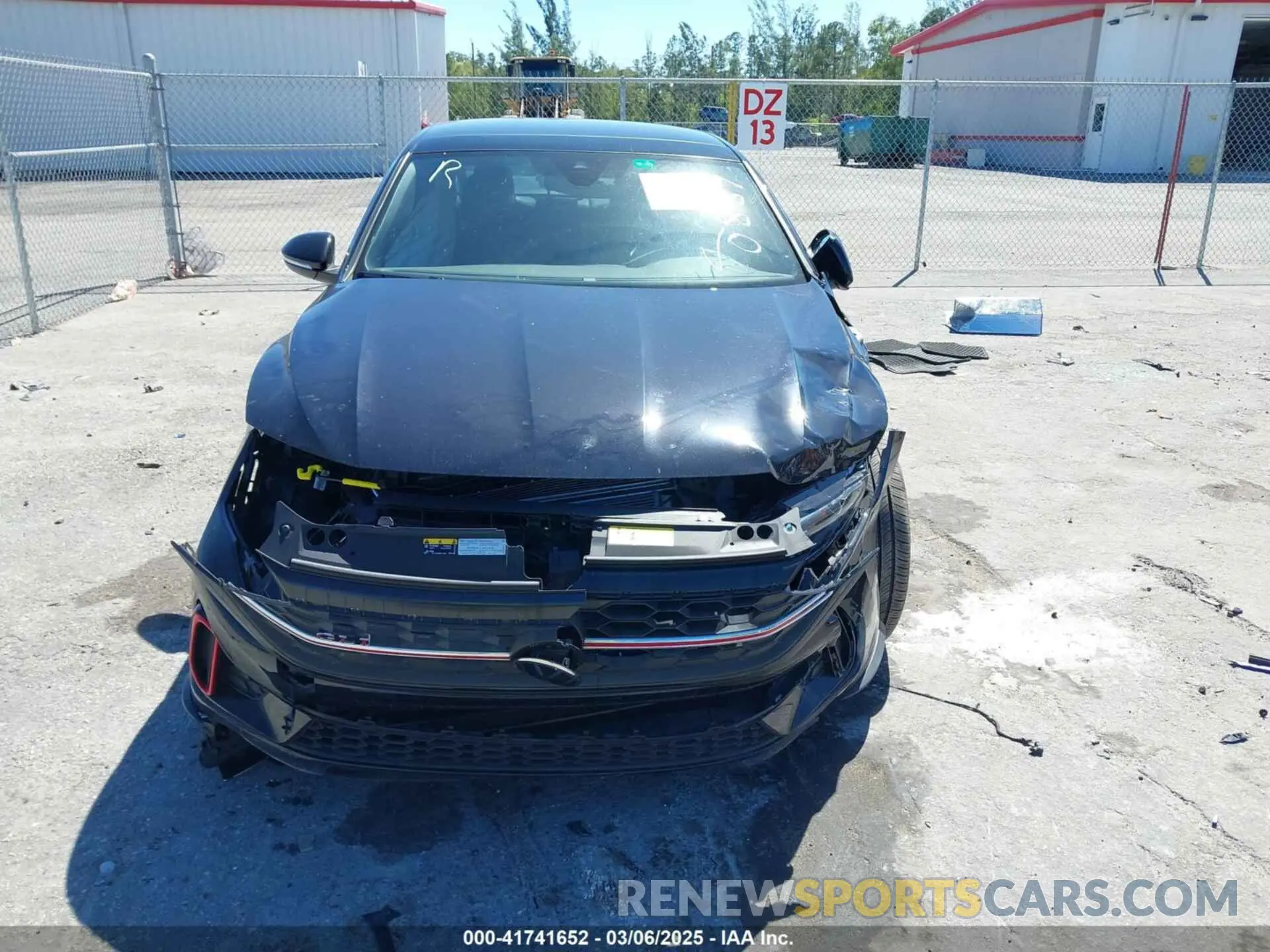 12 Photograph of a damaged car 3VW1T7BU9RM050889 VOLKSWAGEN JETTA GLI 2024