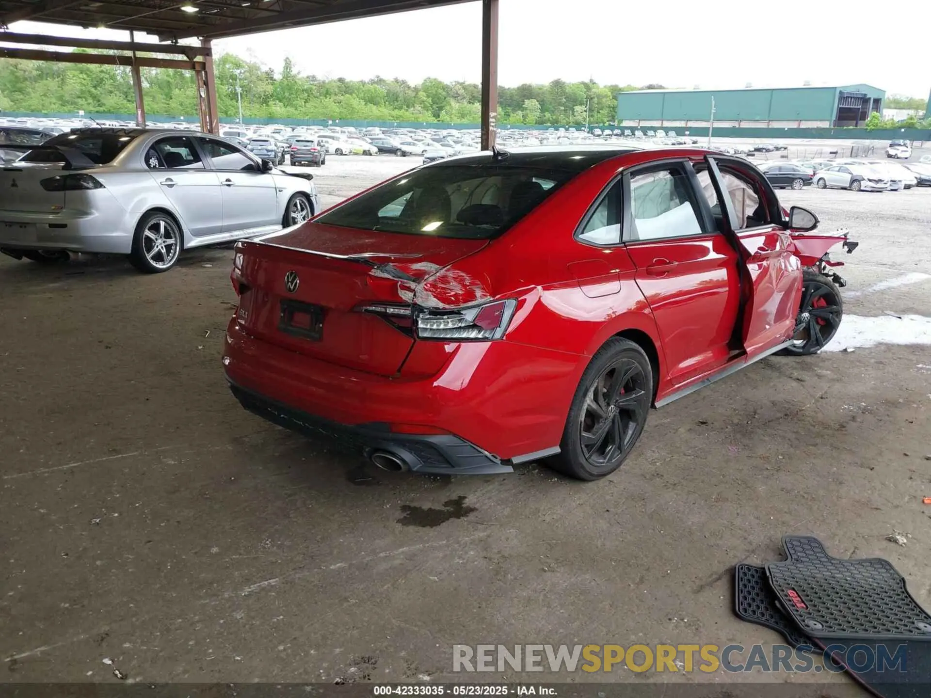 4 Photograph of a damaged car 3VW2T7BUXRM059685 VOLKSWAGEN JETTA GLI 2024