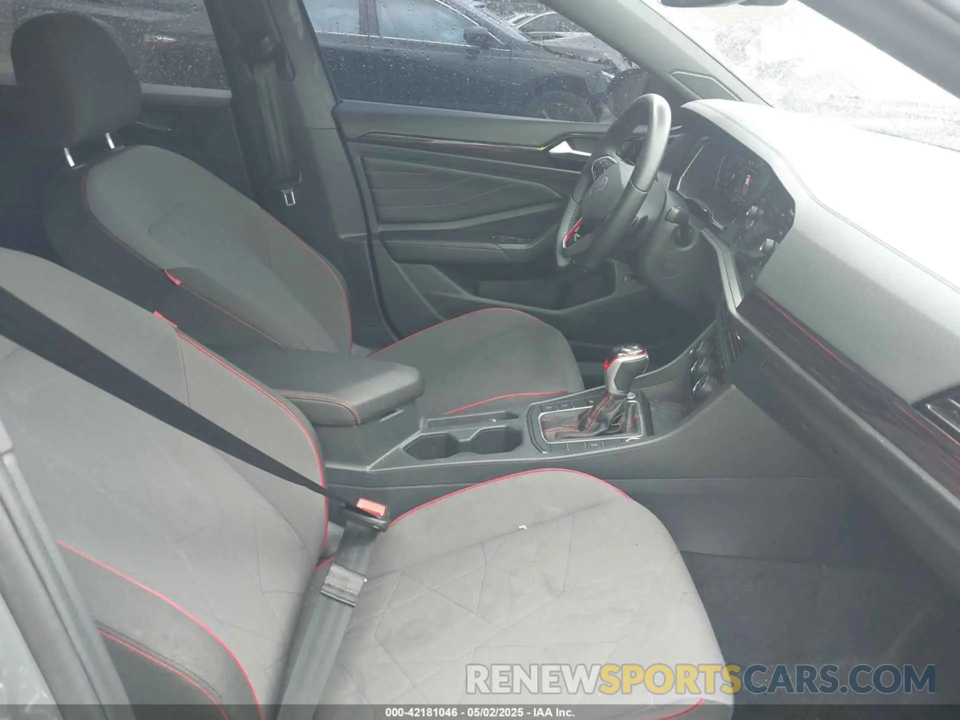 5 Photograph of a damaged car 3VW9T7BU7RM003590 VOLKSWAGEN JETTA GLI 2024