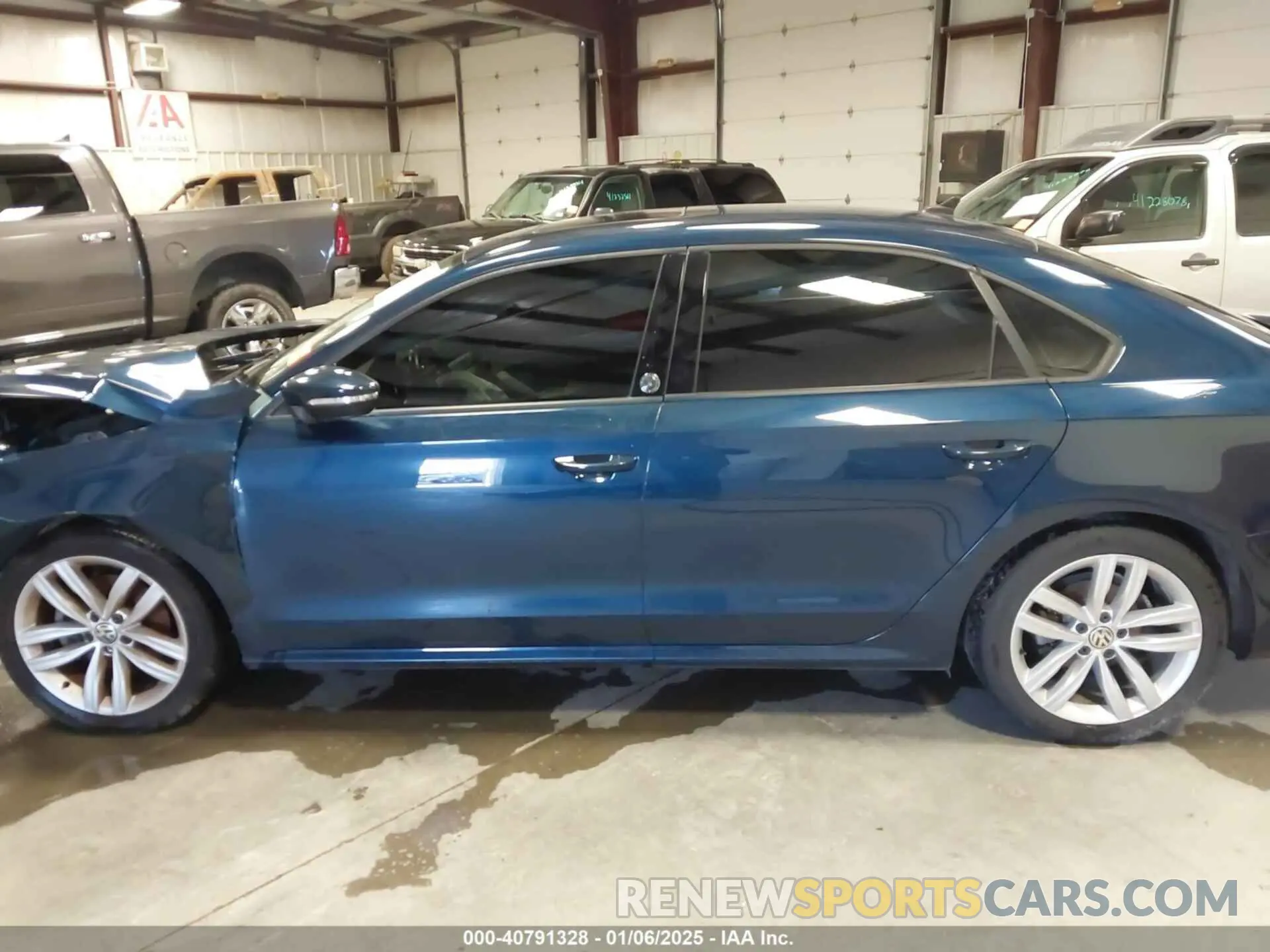 15 Photograph of a damaged car 1VWLA7A30KC008917 VOLKSWAGEN PASSAT 2019