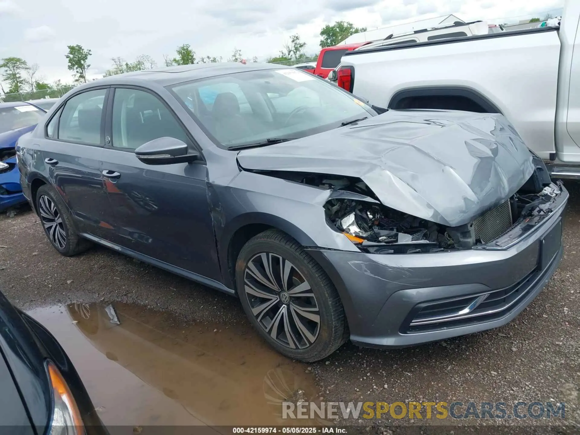 1 Photograph of a damaged car 1VWLA7A30KC010294 VOLKSWAGEN PASSAT 2019