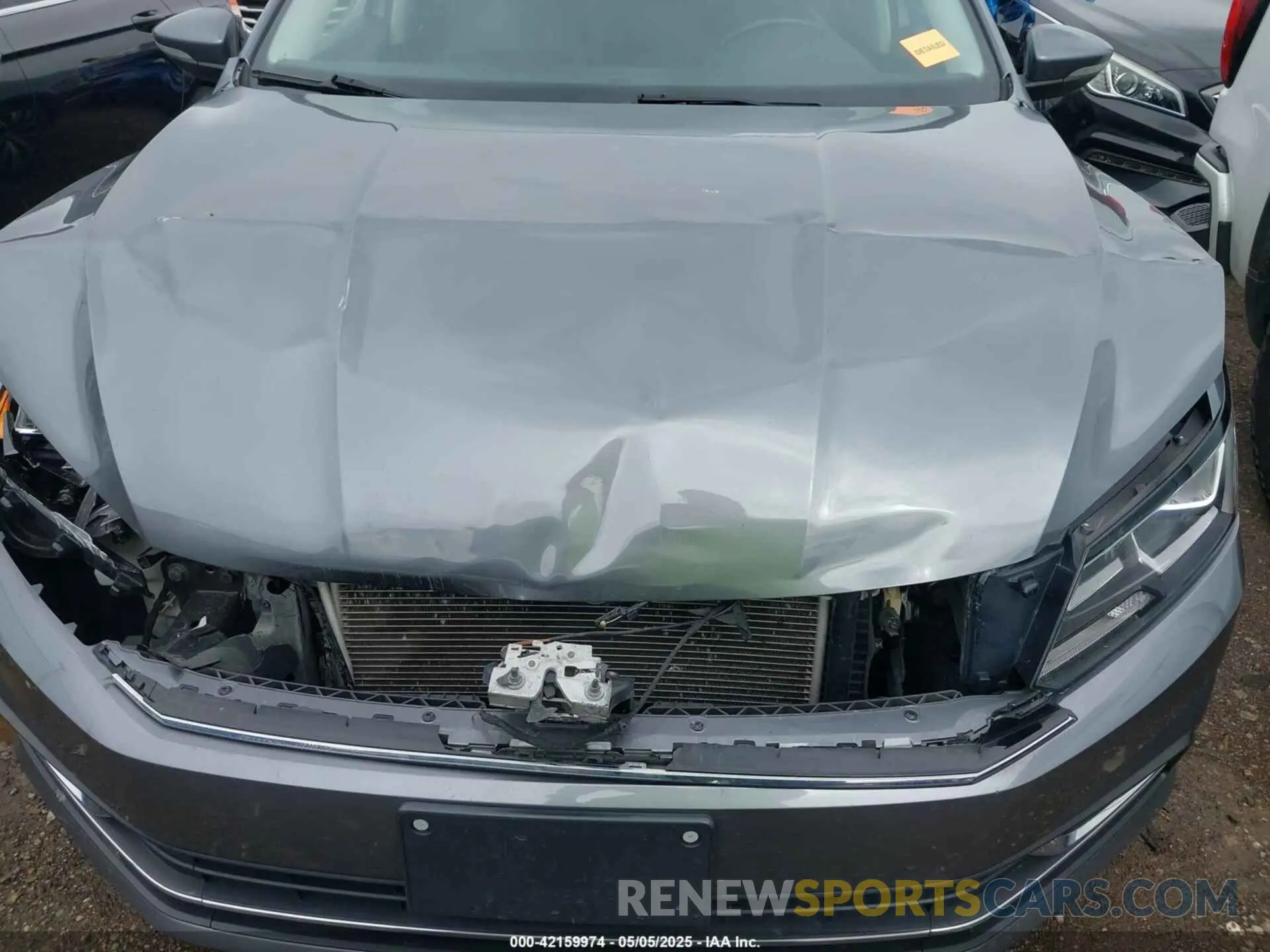 6 Photograph of a damaged car 1VWLA7A30KC010294 VOLKSWAGEN PASSAT 2019
