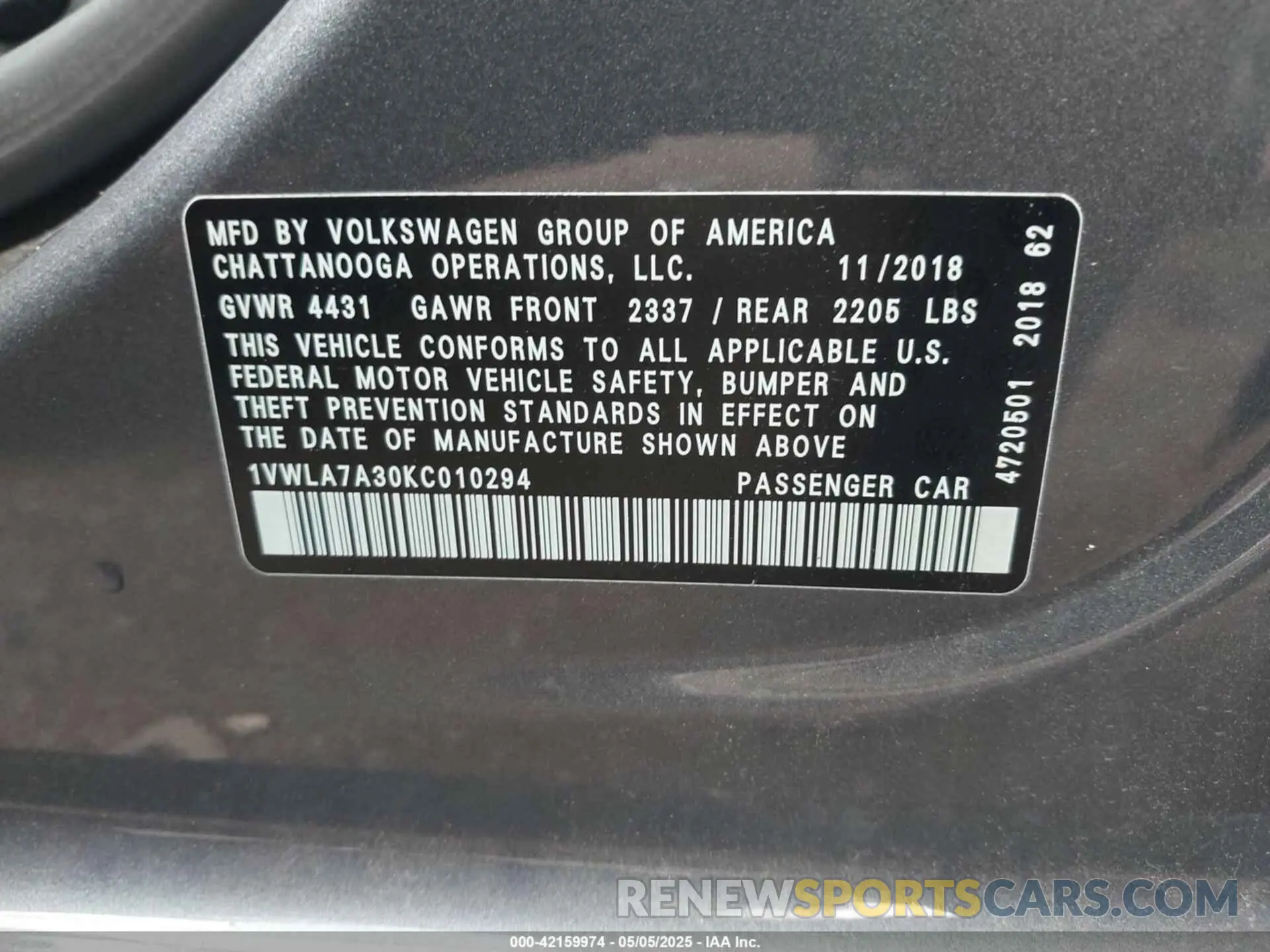 9 Photograph of a damaged car 1VWLA7A30KC010294 VOLKSWAGEN PASSAT 2019