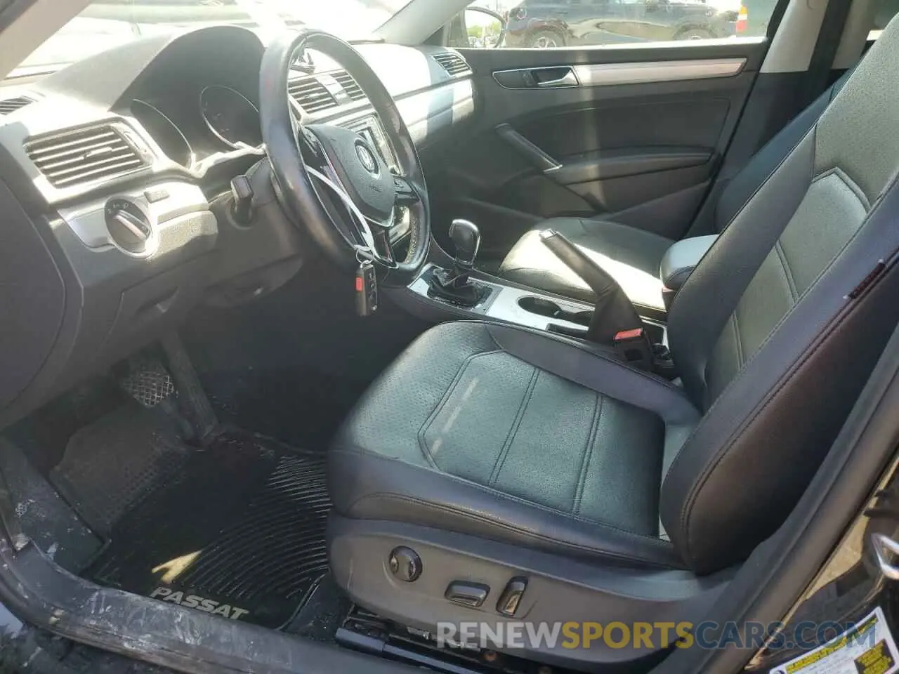 7 Photograph of a damaged car 1VWLA7A31KC007873 VOLKSWAGEN PASSAT 2019