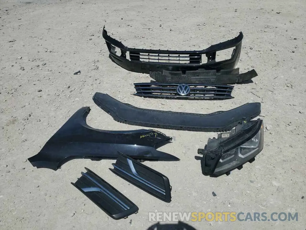12 Photograph of a damaged car 1VWLA7A35KC010081 VOLKSWAGEN PASSAT 2019