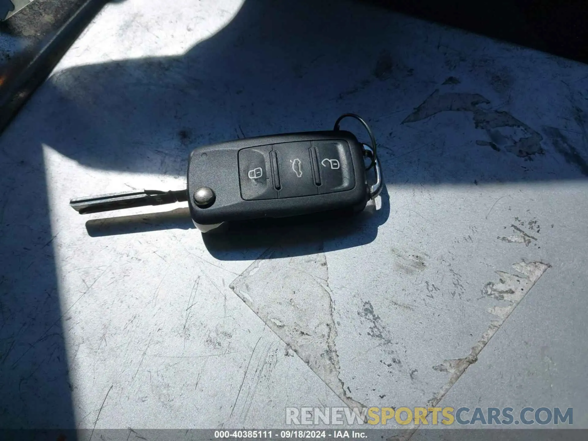11 Photograph of a damaged car 1VWLA7A35KC011084 VOLKSWAGEN PASSAT 2019