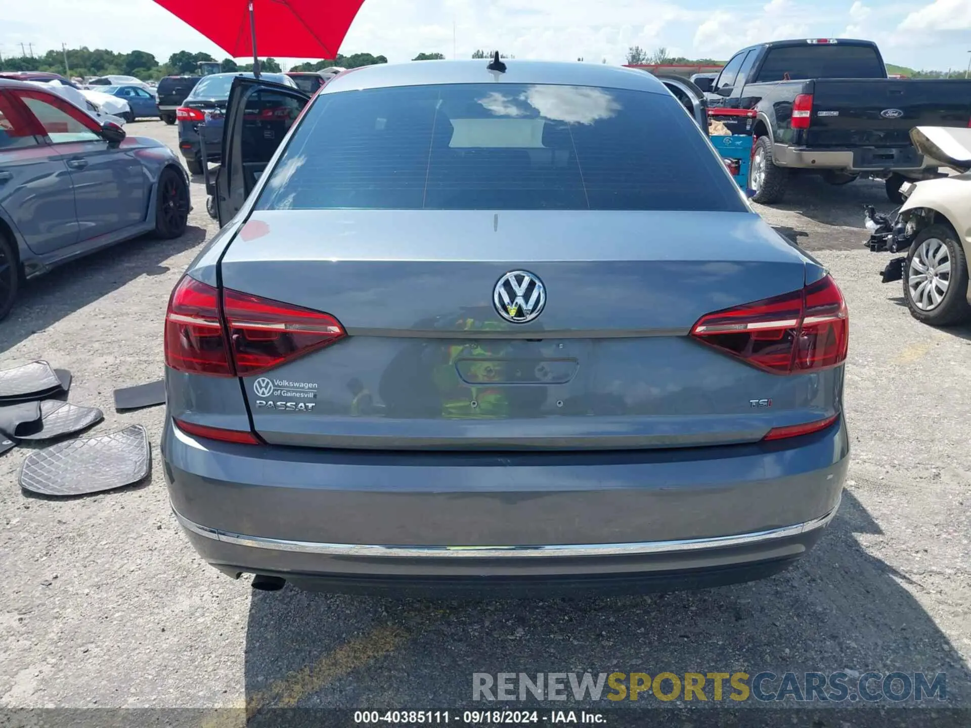 16 Photograph of a damaged car 1VWLA7A35KC011084 VOLKSWAGEN PASSAT 2019
