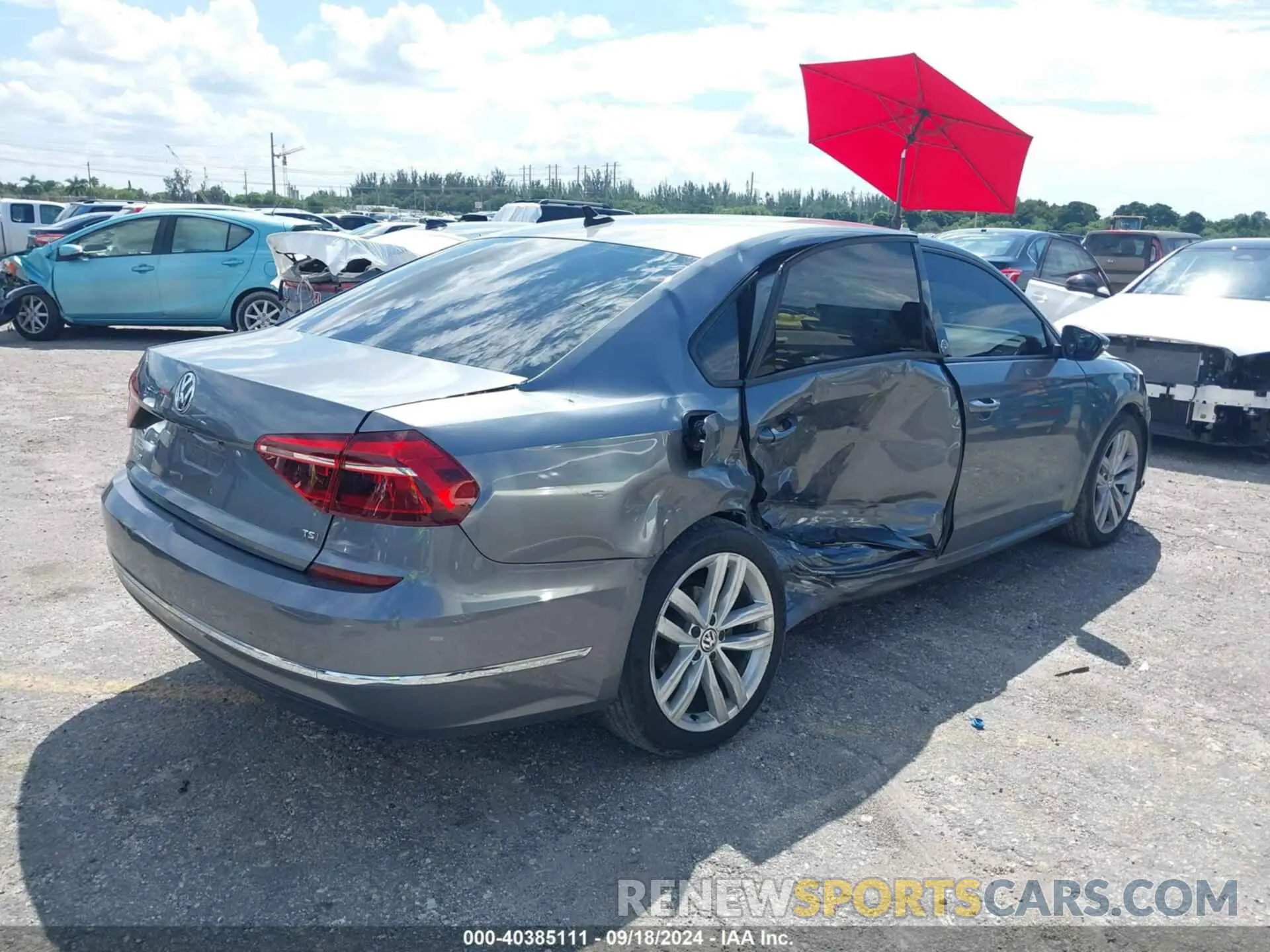 4 Photograph of a damaged car 1VWLA7A35KC011084 VOLKSWAGEN PASSAT 2019