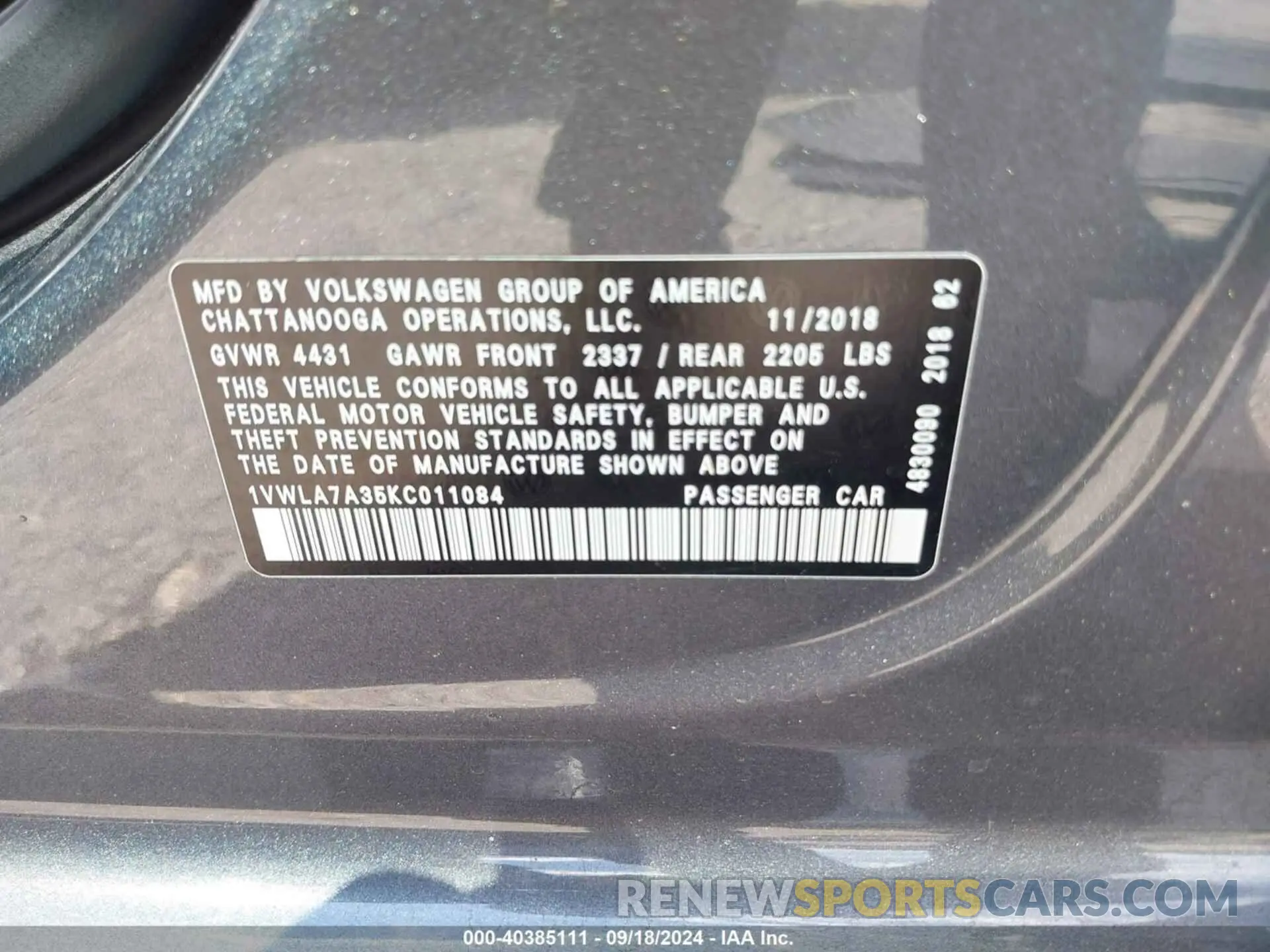 9 Photograph of a damaged car 1VWLA7A35KC011084 VOLKSWAGEN PASSAT 2019