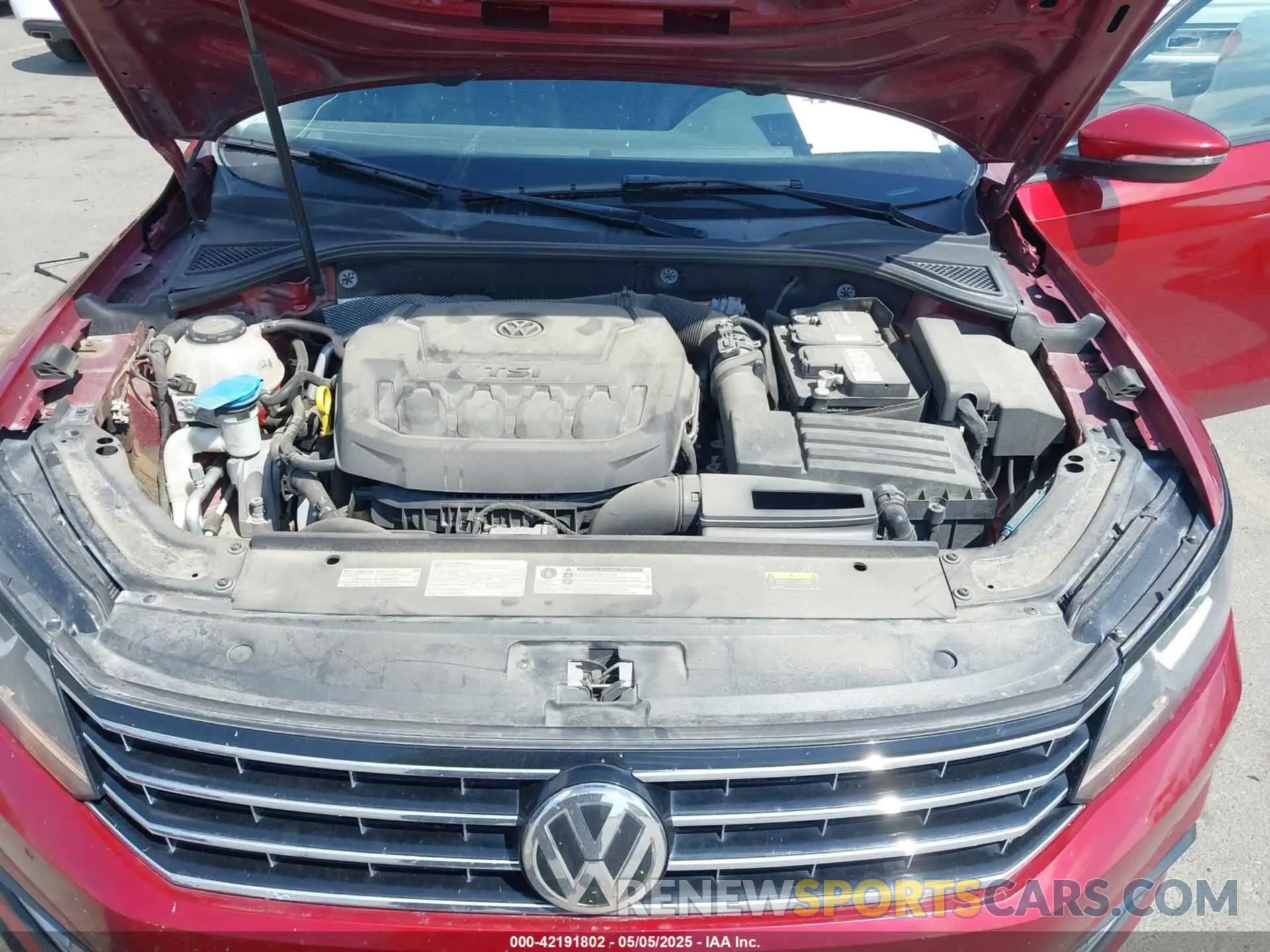 10 Photograph of a damaged car 1VWLA7A37KC007702 VOLKSWAGEN PASSAT 2019