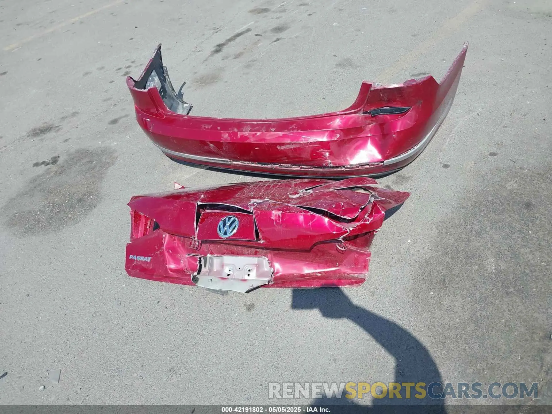 12 Photograph of a damaged car 1VWLA7A37KC007702 VOLKSWAGEN PASSAT 2019
