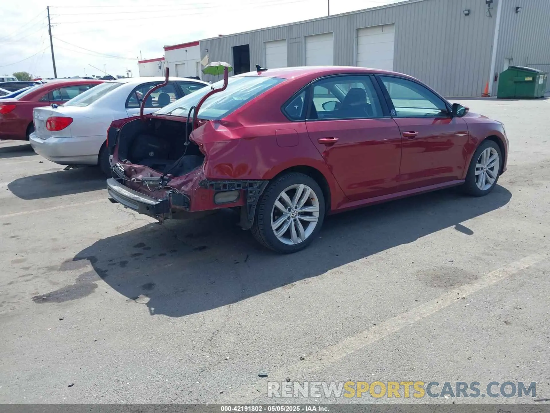 4 Photograph of a damaged car 1VWLA7A37KC007702 VOLKSWAGEN PASSAT 2019