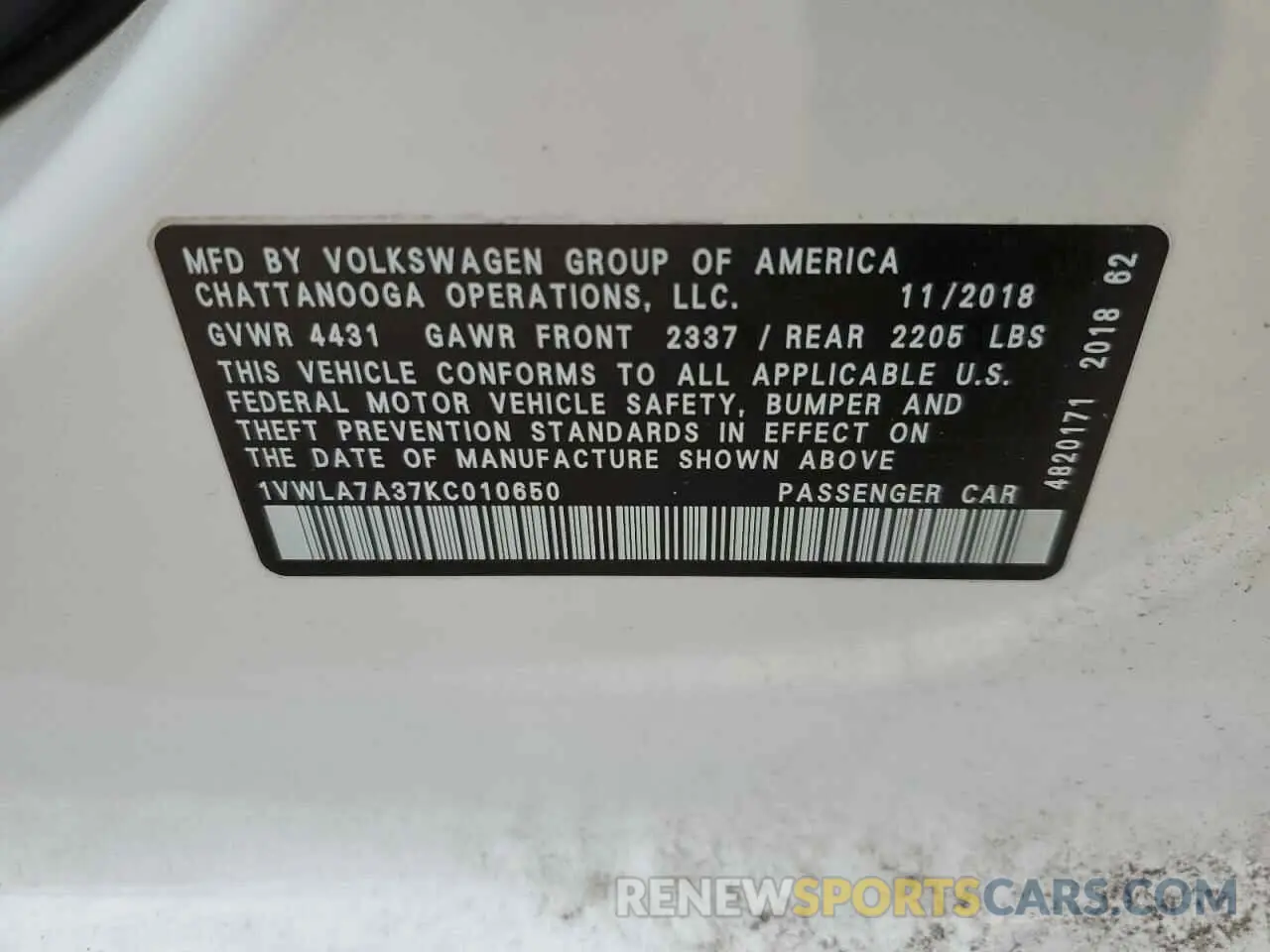 12 Photograph of a damaged car 1VWLA7A37KC010650 VOLKSWAGEN PASSAT 2019