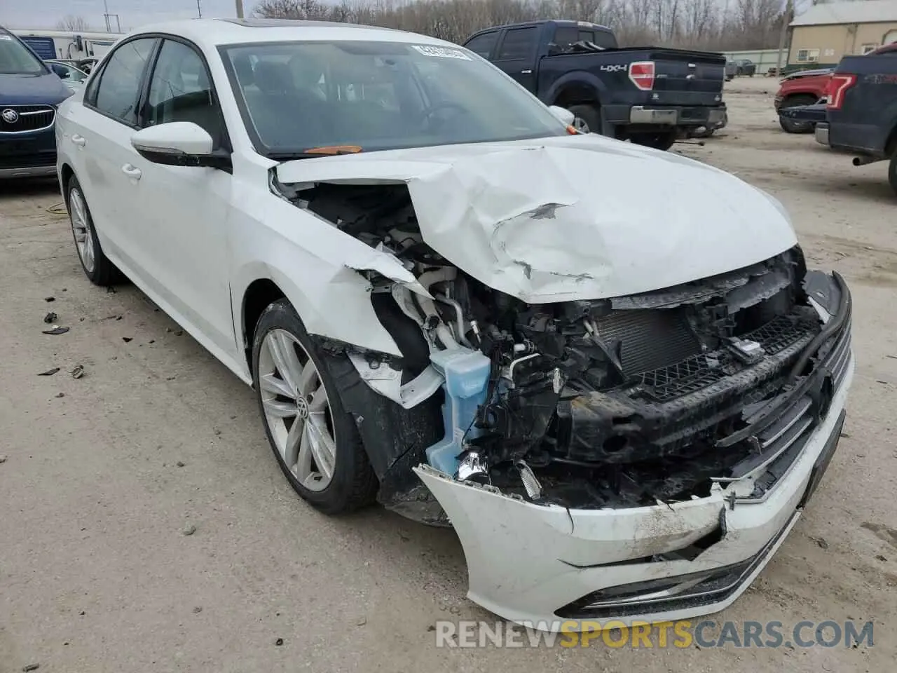 4 Photograph of a damaged car 1VWLA7A37KC010650 VOLKSWAGEN PASSAT 2019