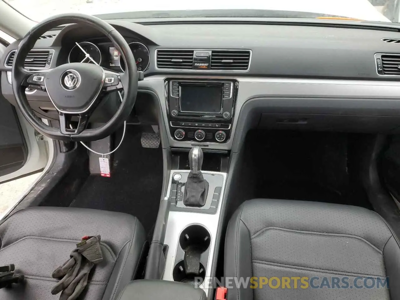 8 Photograph of a damaged car 1VWLA7A37KC010650 VOLKSWAGEN PASSAT 2019