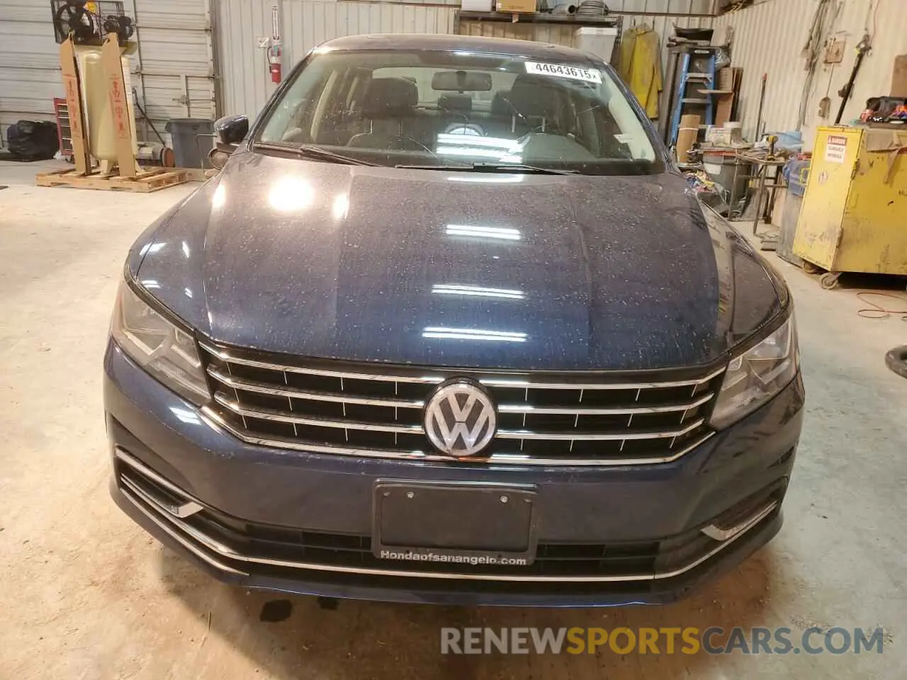 5 Photograph of a damaged car 1VWLA7A38KC012259 VOLKSWAGEN PASSAT 2019