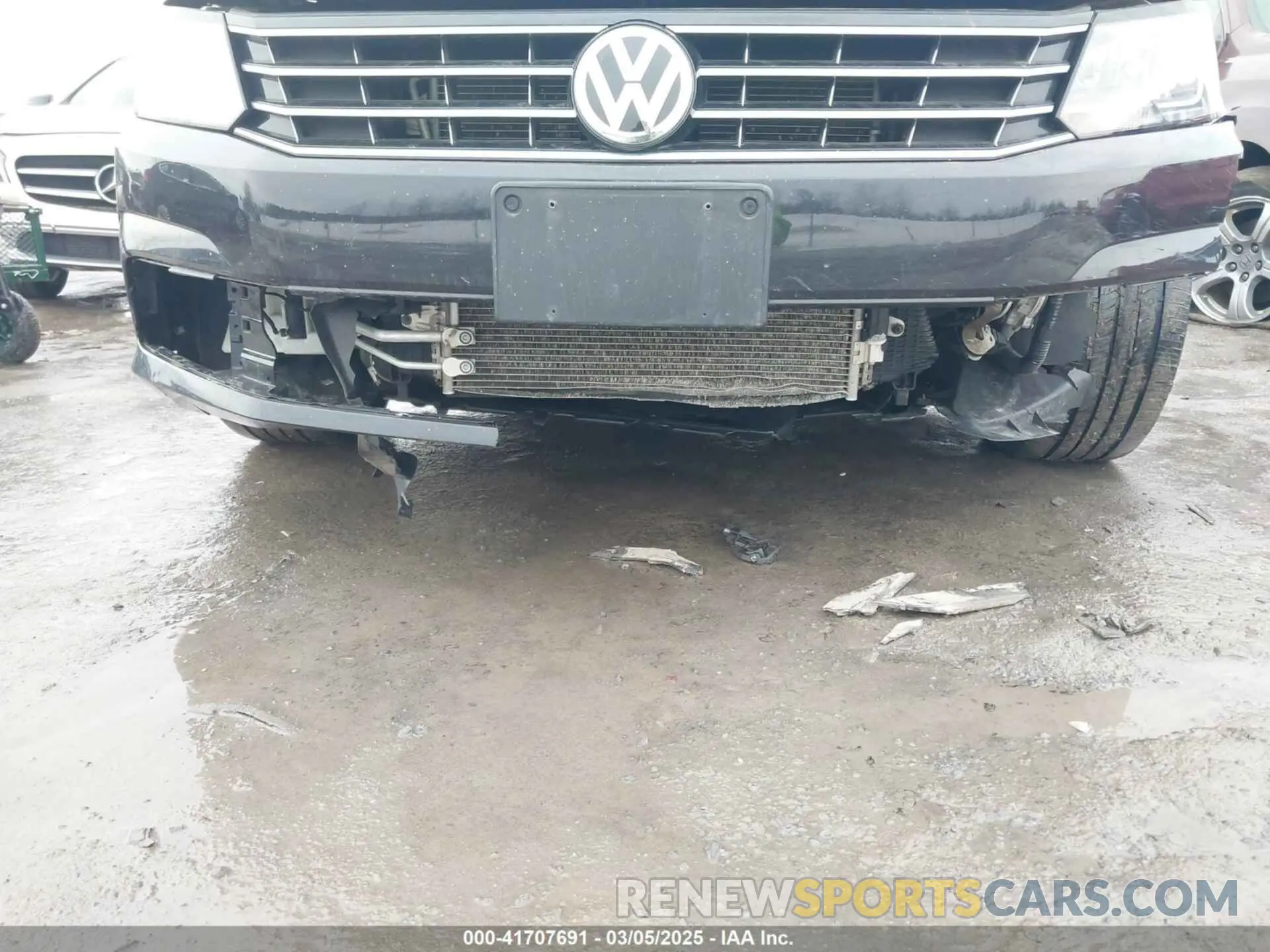 6 Photograph of a damaged car 1VWLA7A39KC002680 VOLKSWAGEN PASSAT 2019