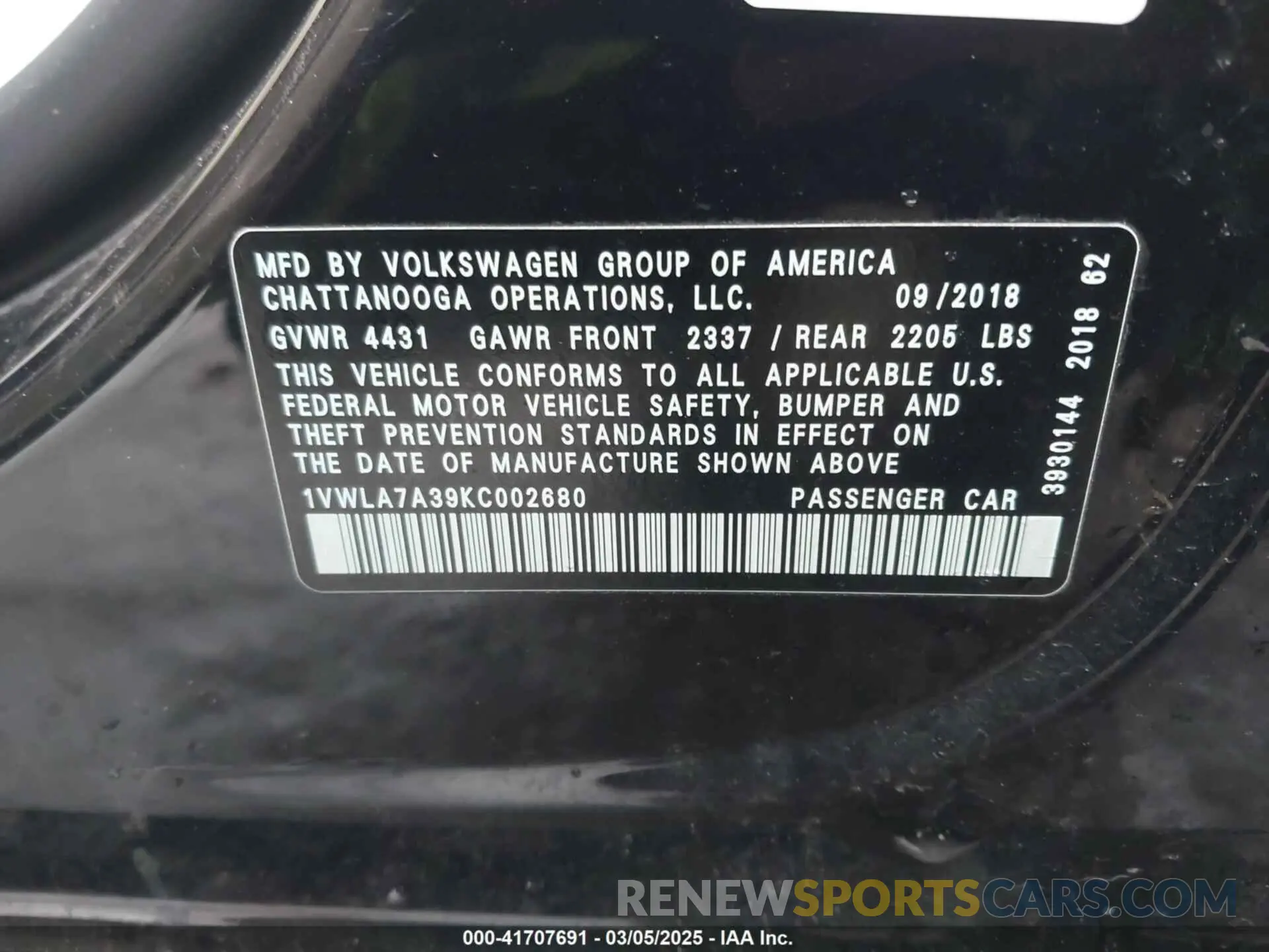 9 Photograph of a damaged car 1VWLA7A39KC002680 VOLKSWAGEN PASSAT 2019