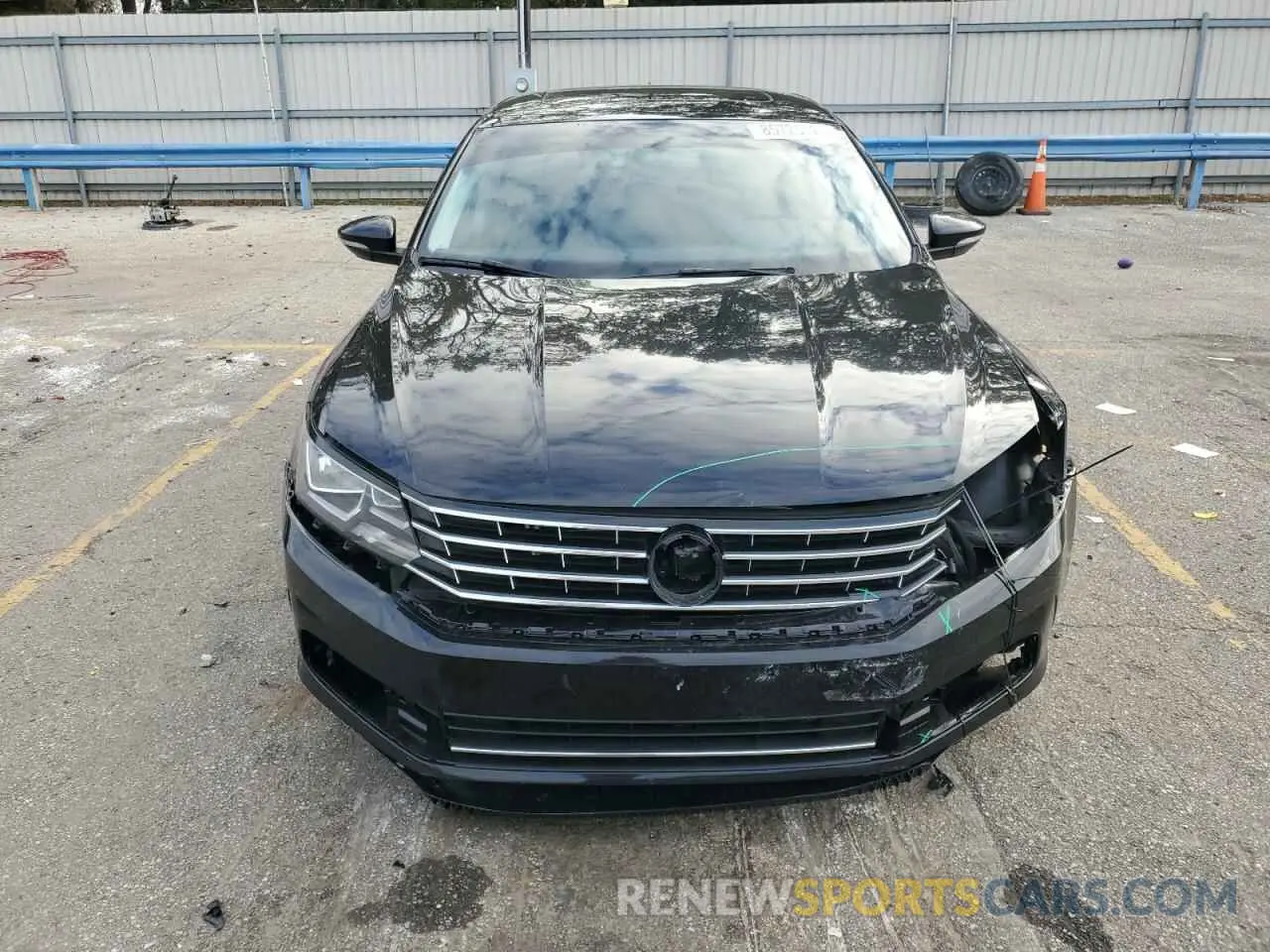 5 Photograph of a damaged car 1VWLA7A39KC012027 VOLKSWAGEN PASSAT 2019