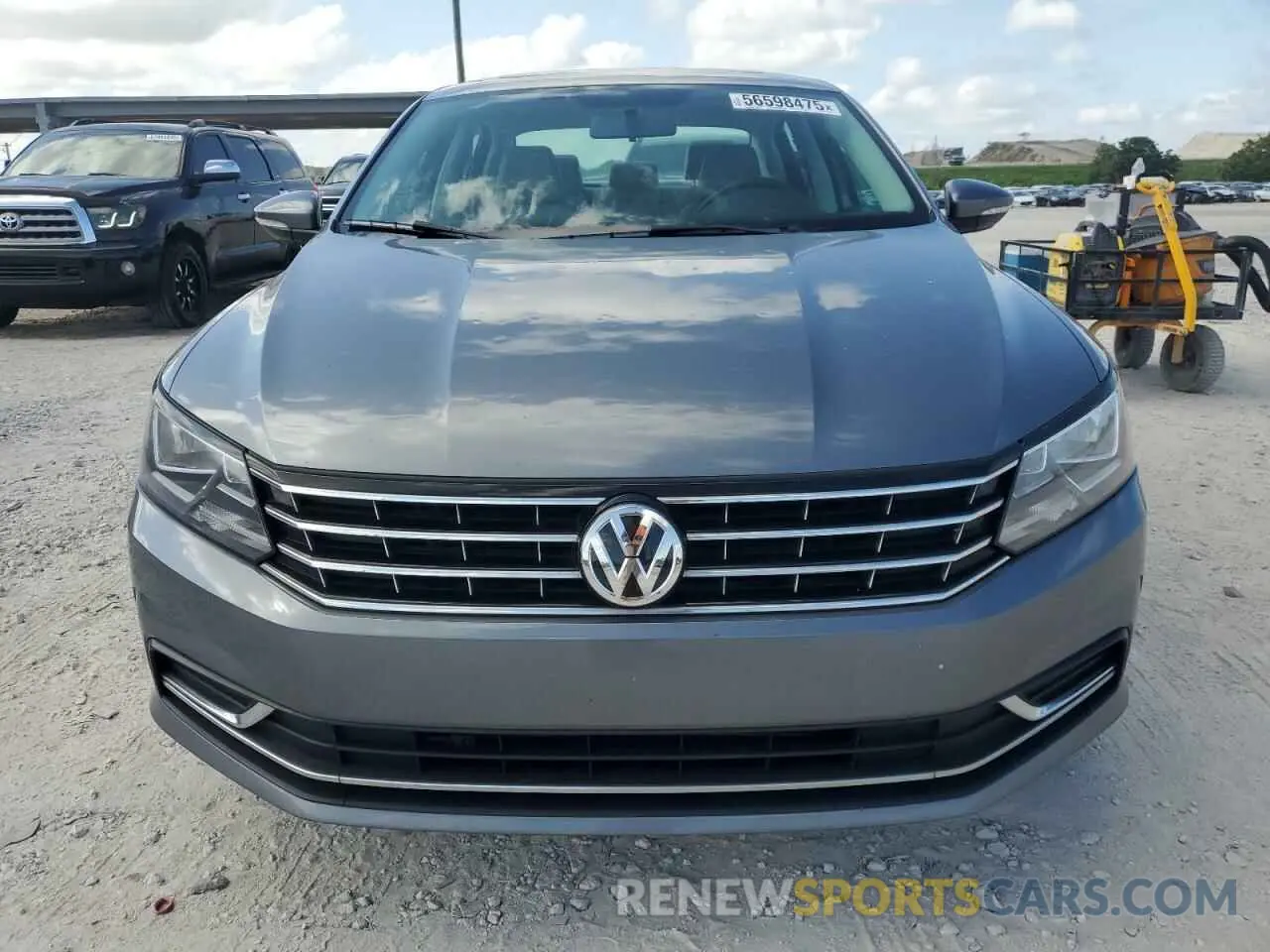 5 Photograph of a damaged car 1VWLA7A3XKC001733 VOLKSWAGEN PASSAT 2019