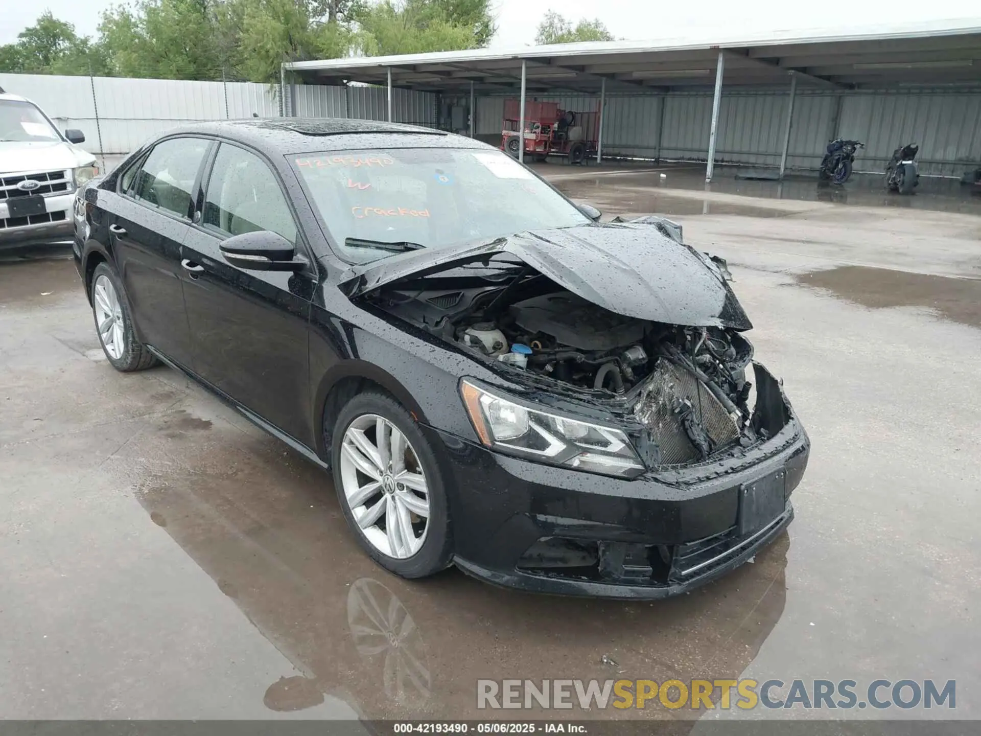1 Photograph of a damaged car 1VWLA7A3XKC005667 VOLKSWAGEN PASSAT 2019