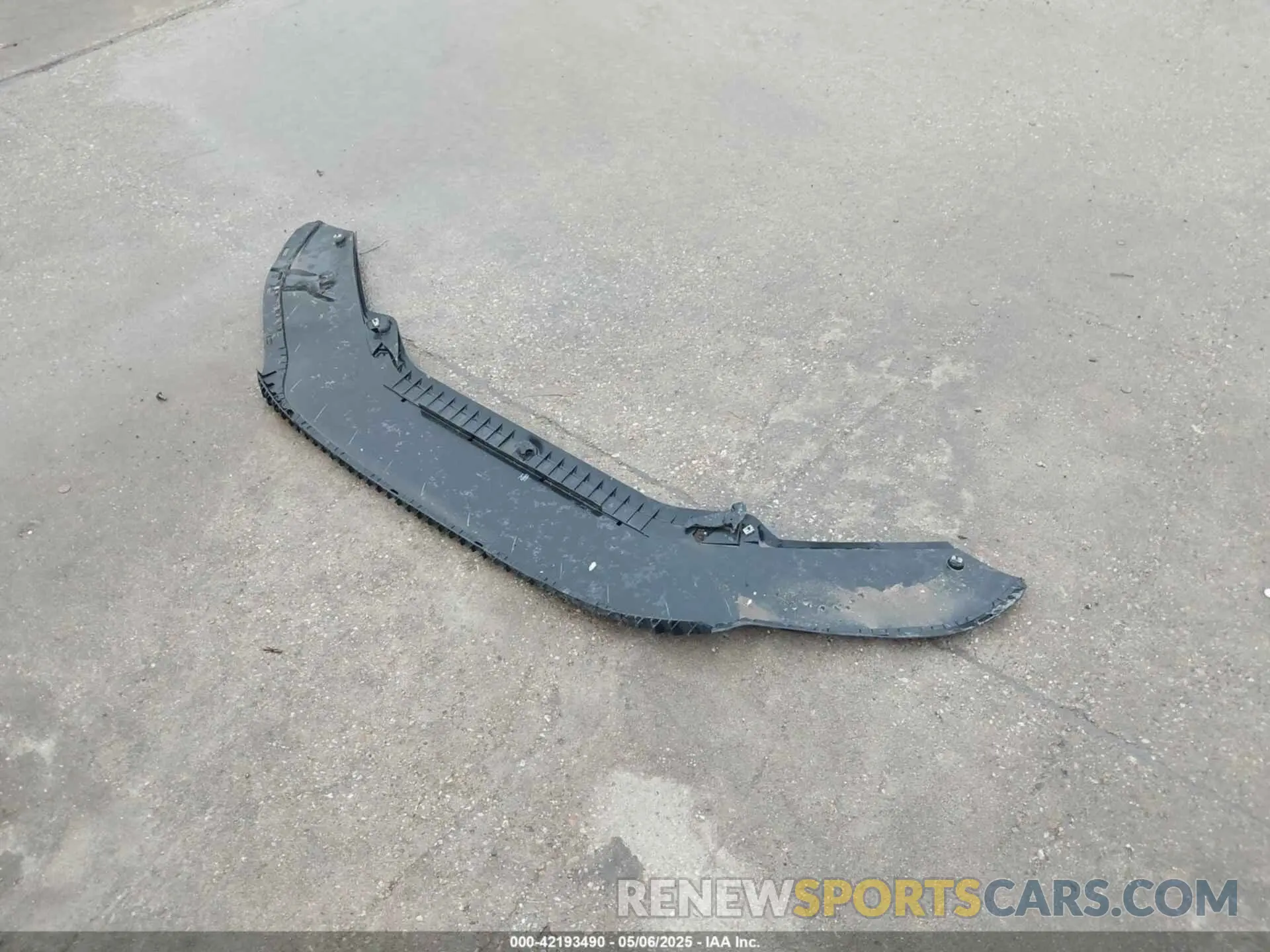 11 Photograph of a damaged car 1VWLA7A3XKC005667 VOLKSWAGEN PASSAT 2019