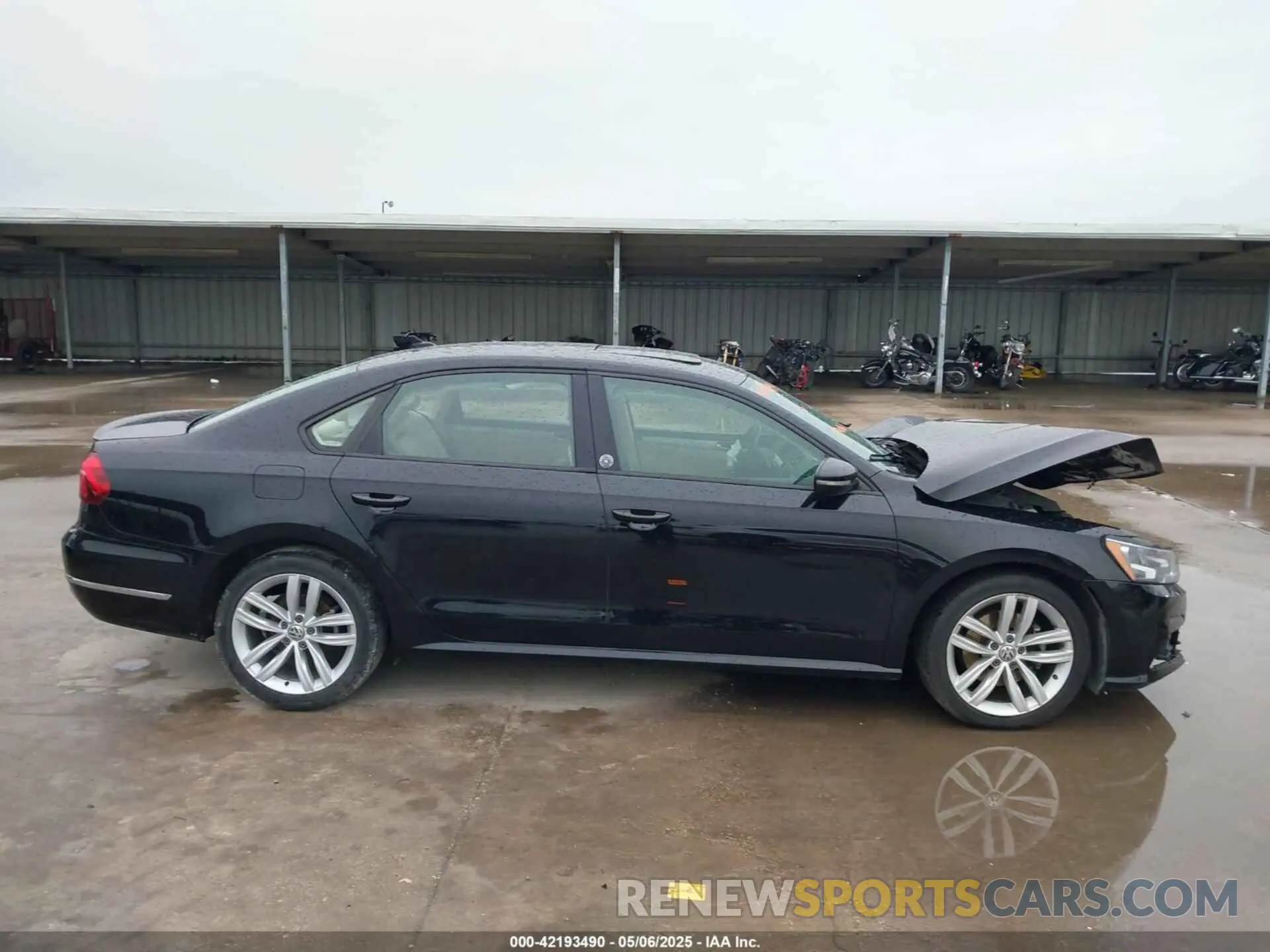 13 Photograph of a damaged car 1VWLA7A3XKC005667 VOLKSWAGEN PASSAT 2019